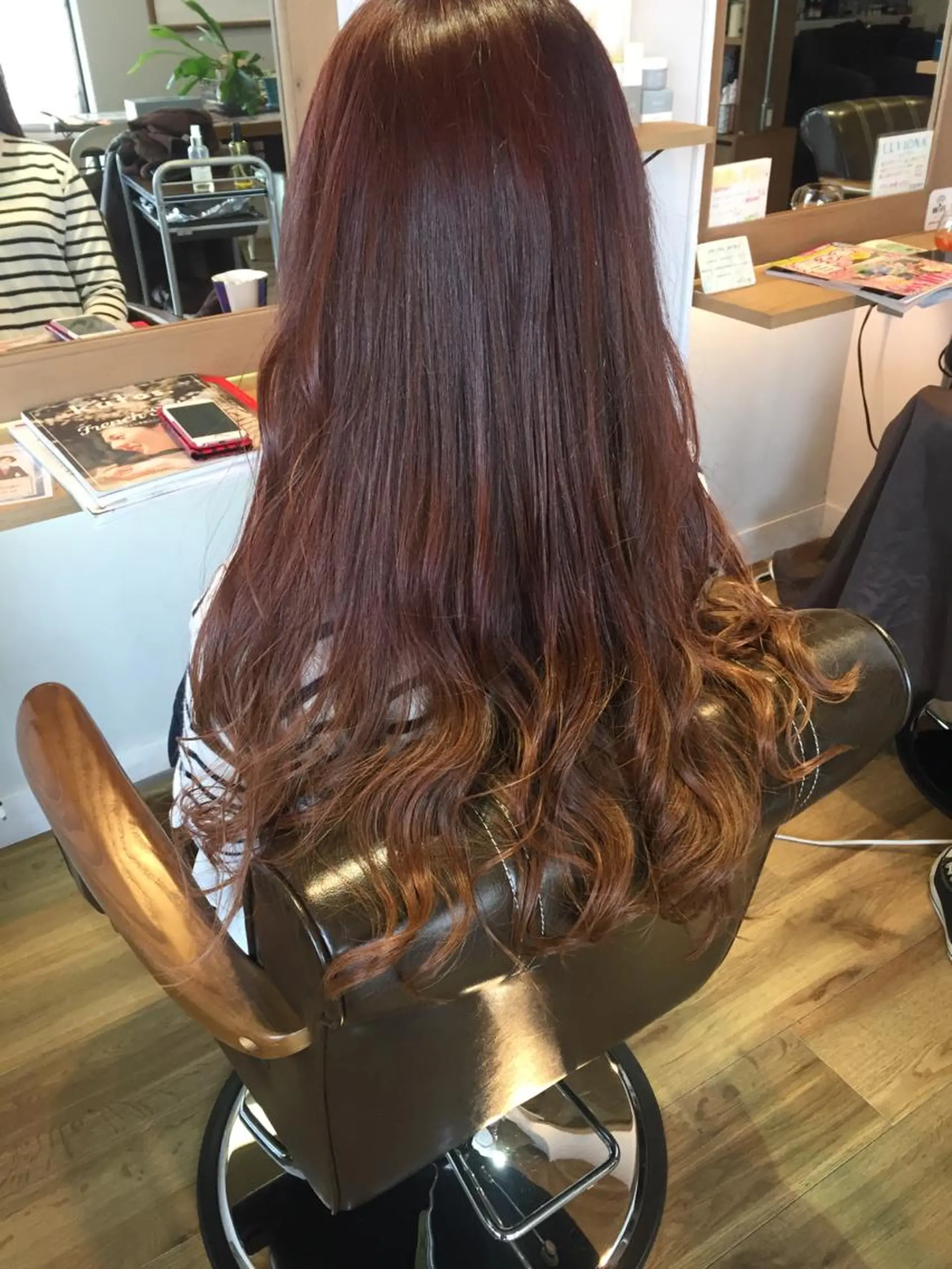 ロング カラー ベージュカラー ピンクカラー ピンクベージュ ツキダテ ユイのヘアスタイル