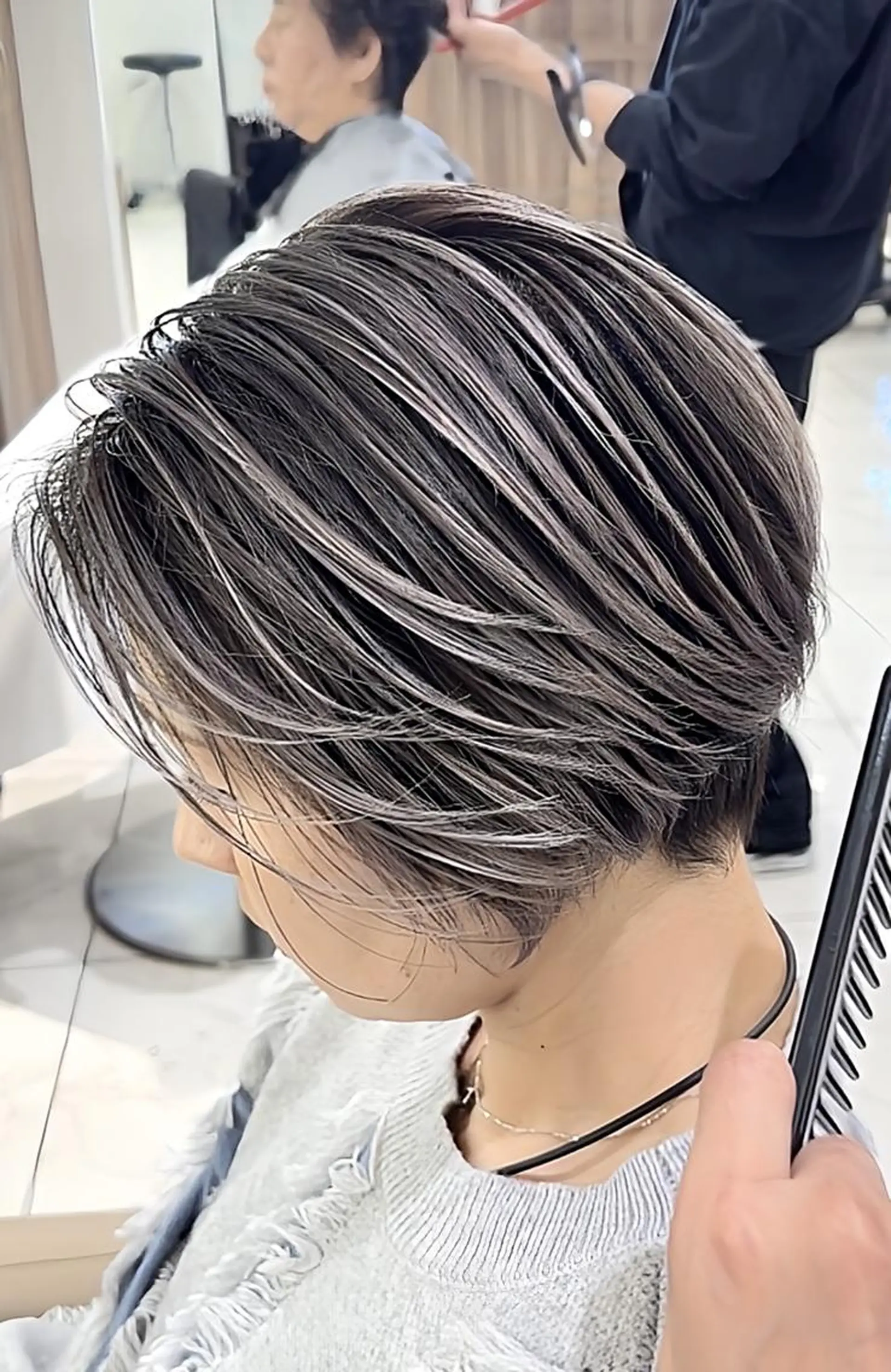 セミロング カラー バレイヤージュ 髪質改善 レイヤーカット カット ヘアカラー トリートメント 山崎俊輔/髪質改善 /バレイヤージュのヘアスタイル