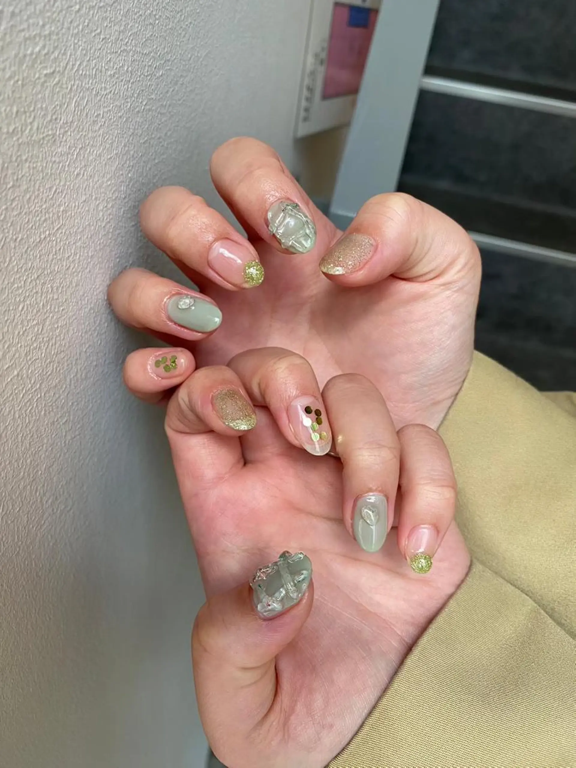 ネイル オーロラネイル マグネットネイル ニュアンスネイル オフィスネイル シンプルネイル ハンドネイル 草加ニュアンスネイル 🌚hersのネイルデザイン