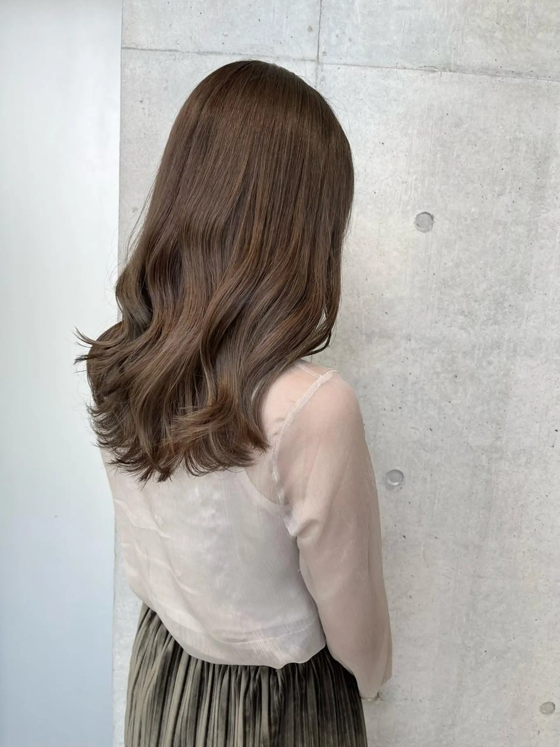 セミロング カラー カット ヘアカラー トリートメント ヘッドスパ ヘアセット 透明感/オリーブ/ グレージュ/YUKAのヘアスタイル