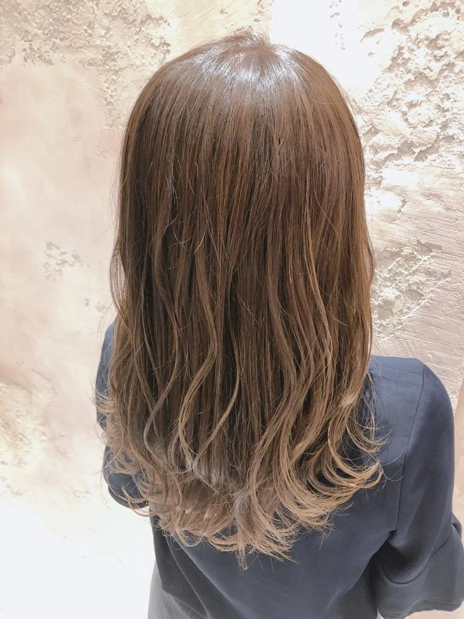 ミディアム カット ヘアカラー トリートメント 代表山口ひな 髪質改善のプロのヘアスタイル