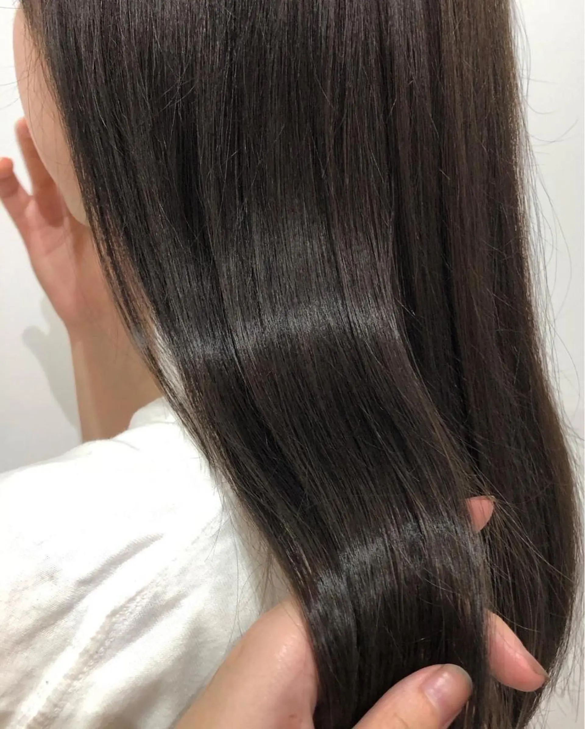 セミロング 青木 梨奈のヘアスタイル