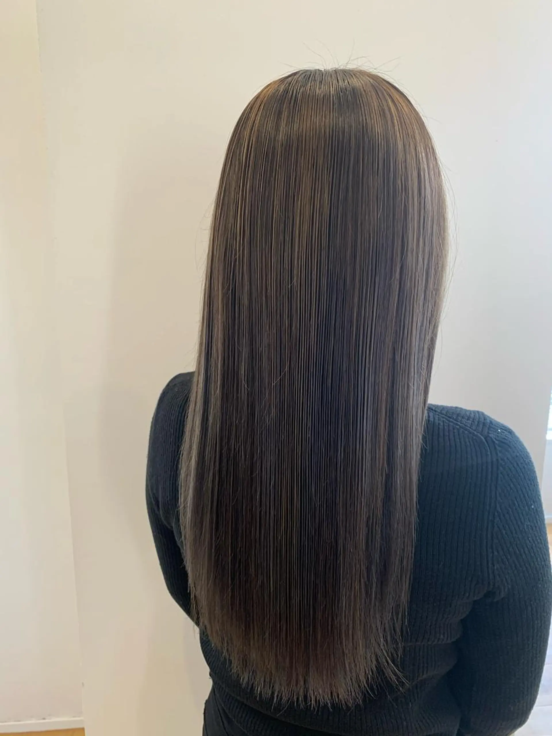 ロング ヘアカラー cecile hair所属・開發 紗貴のヘアスタイル