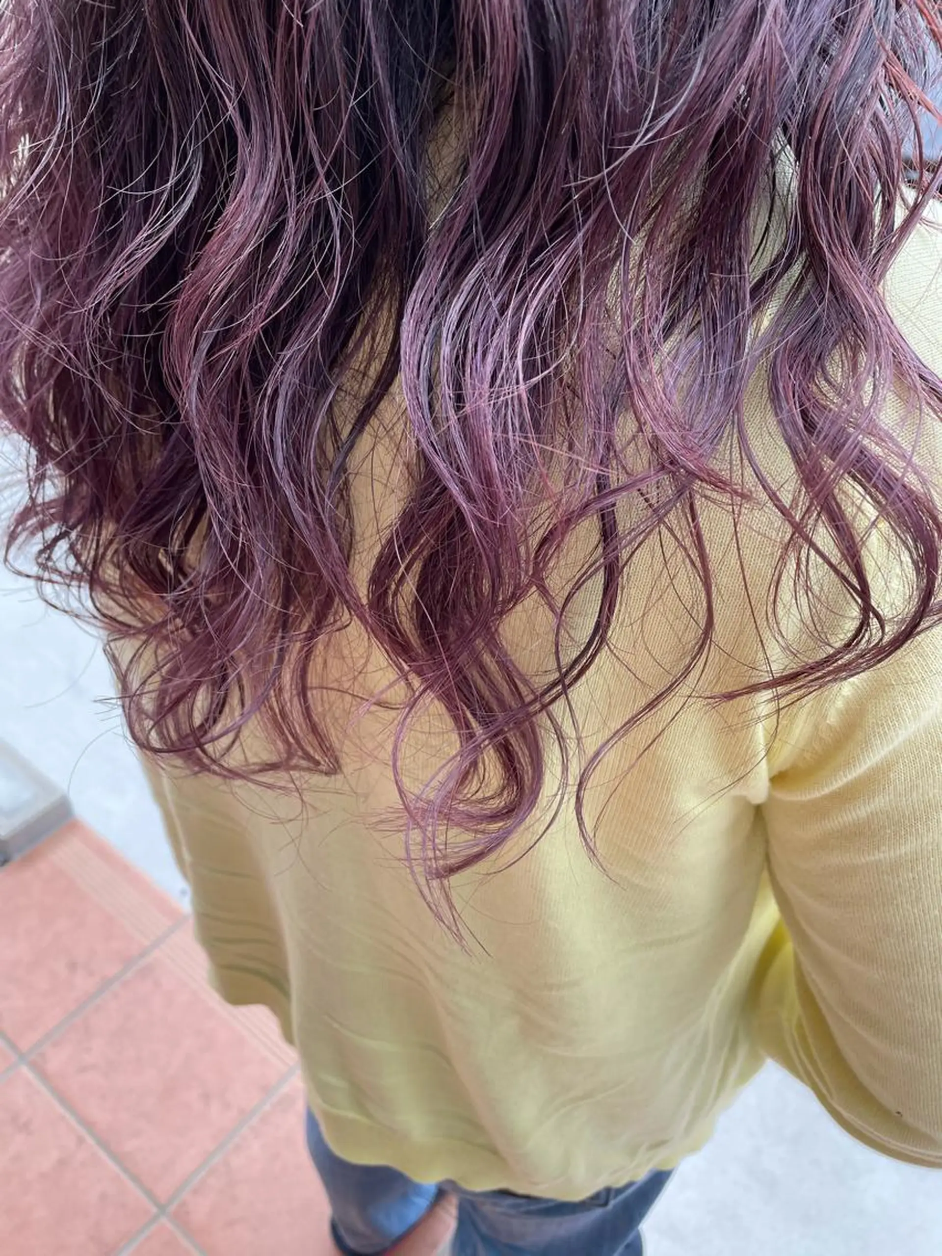 ロング カラー バレイヤージュ ピンクカラー レイヤーカット ヘアカラー 北九州美容室 🕊️わかな✂︎のヘアスタイル