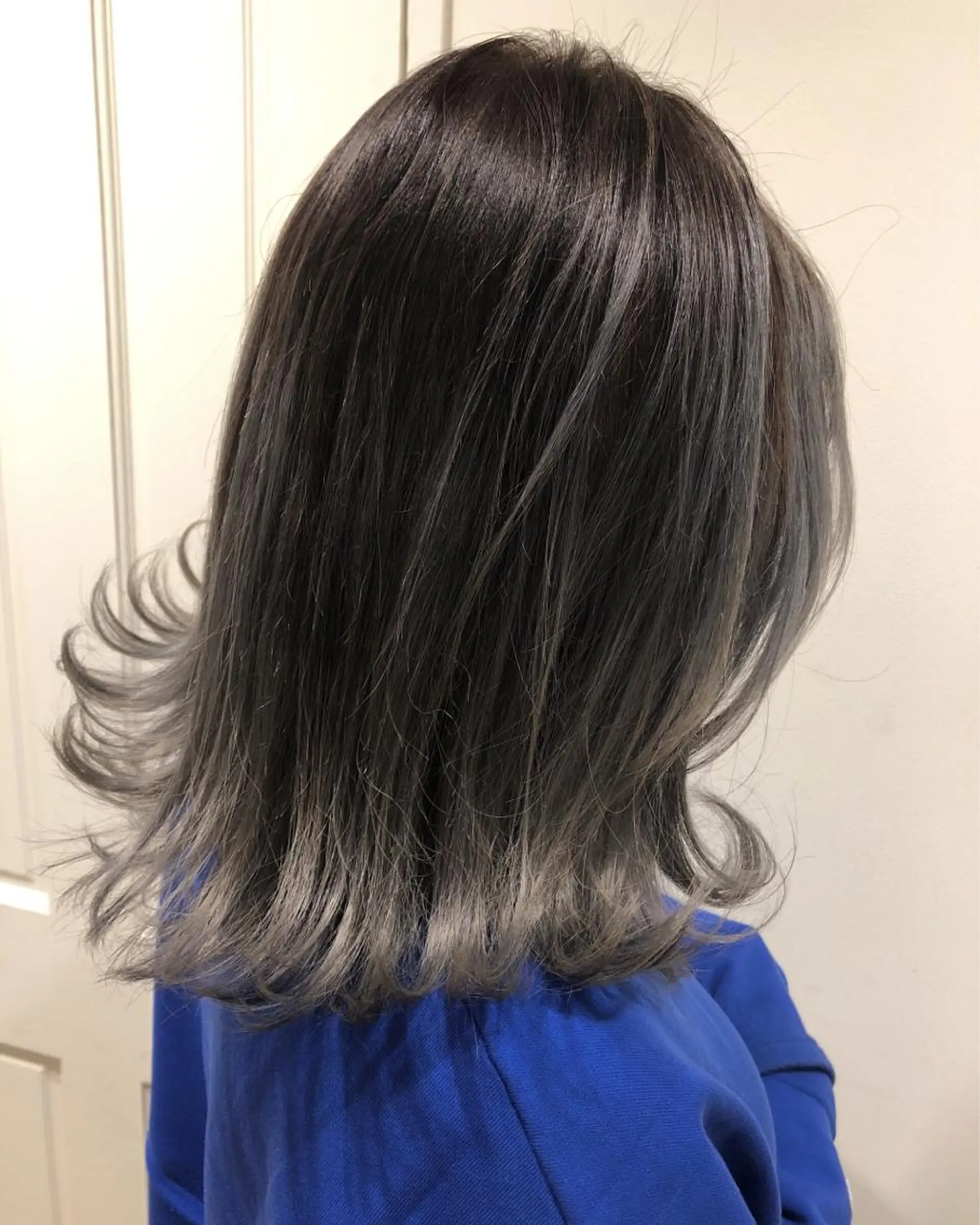 ミディアム カット ヘアカラー 南都 良太のヘアスタイル