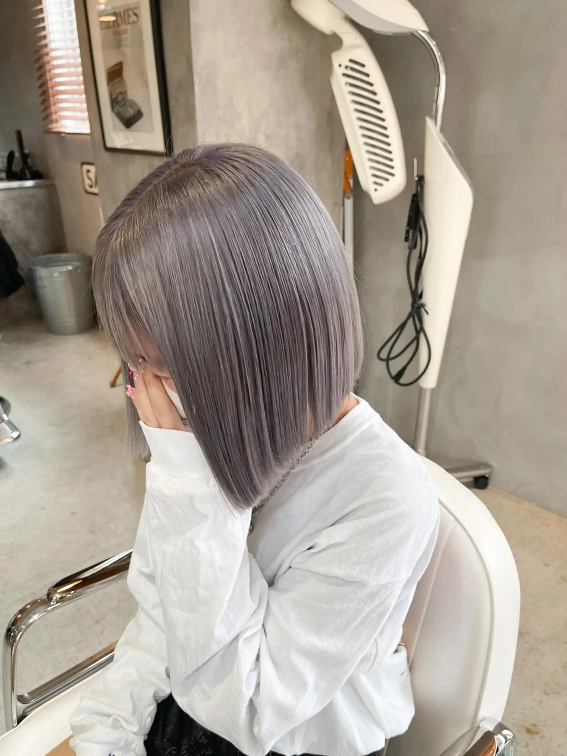 ミディアム LAME所属・RU NAのヘアスタイル