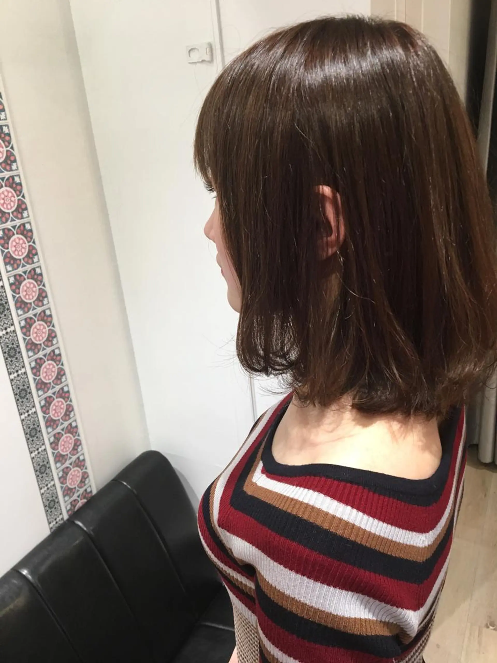 ミディアム カラー ベージュカラー 顔周りカット レイヤーカット 小顔カット カット ヘアカラー トリートメント 髪質改善ｶﾗｰ ｹｱﾌﾞﾘｰﾁ/ﾀﾑのヘアスタイル