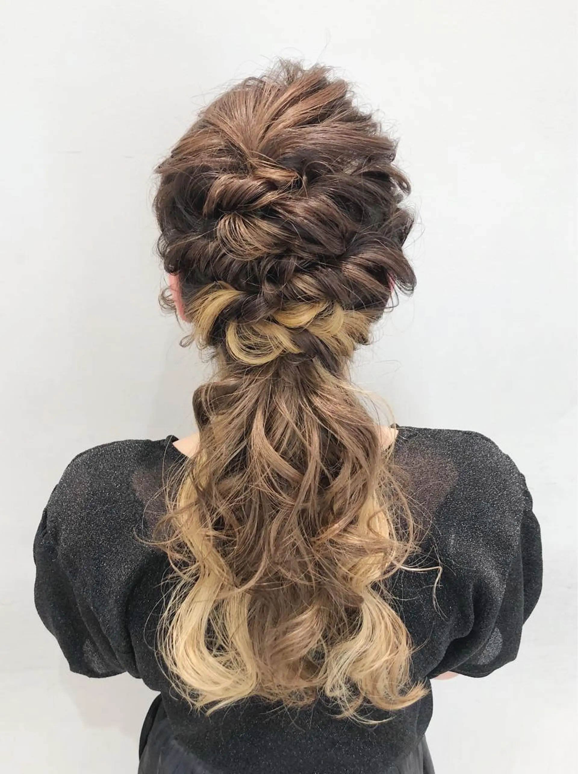 ロング ヘアアレンジ 結婚式・ブライダル ヘアセット 韓国ヘア🇰🇷 トヨキトキコのヘアスタイル