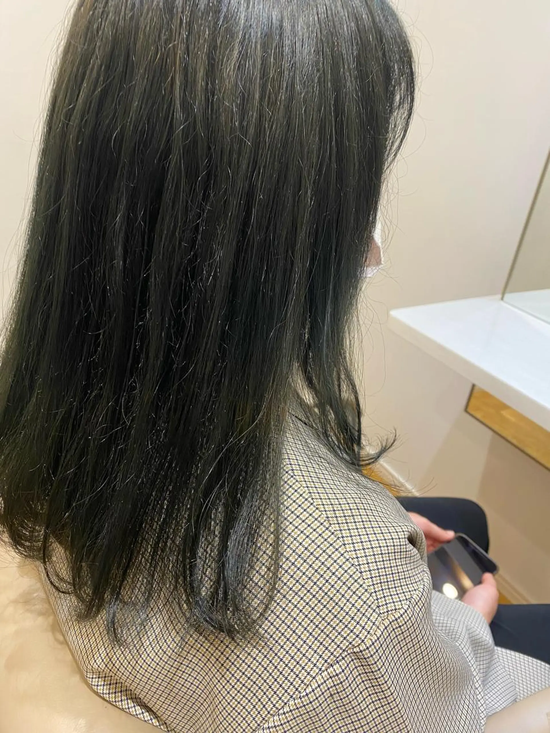 セミロング カラー ヘアアレンジ アッシュ レイヤー/メンズ🥑 マエダアズミ🥑のヘアスタイル