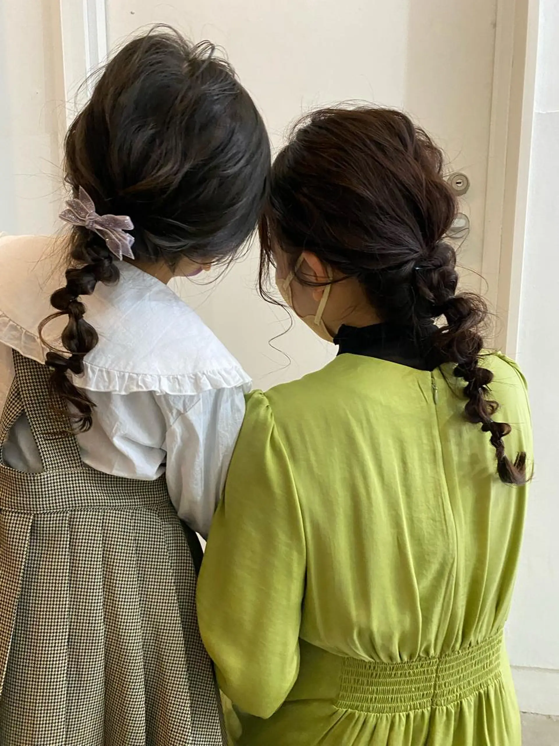 セミロング ヘアアレンジ ツキノキ ミナのヘアスタイル