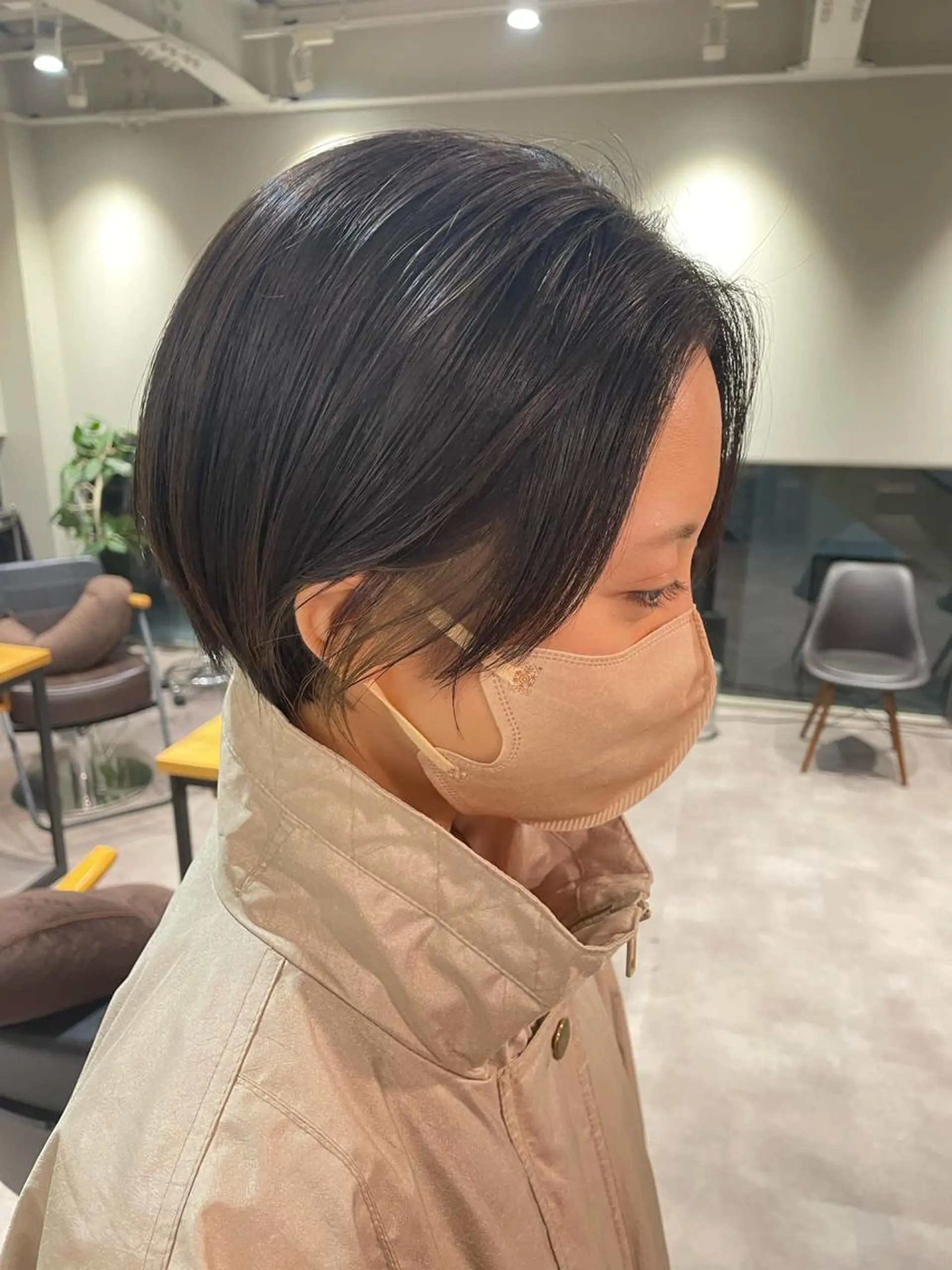 ショート カラー アッシュ ベージュカラー ブリーチ ケアブリーチ ショコラグレージュ ヘアカラー 韓国風/オシャレ /縮毛矯正/滝口琴未のヘアスタイル