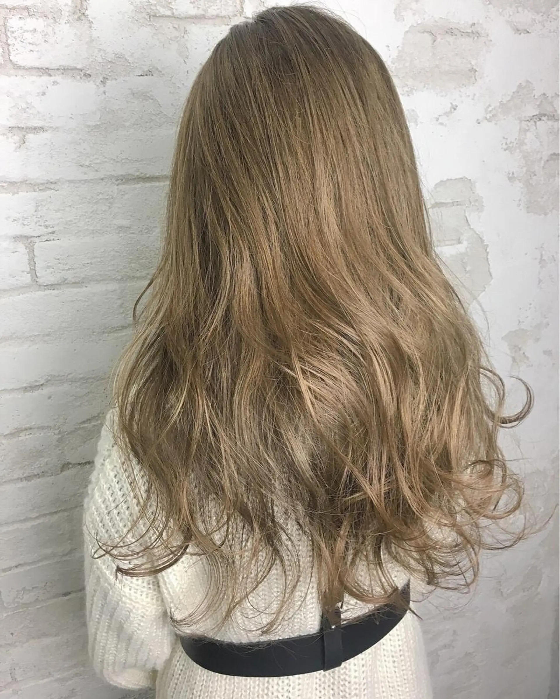 ロング カラー ヘアカラー トリートメント 🔥ブリーチカラー 槙川のヘアスタイル