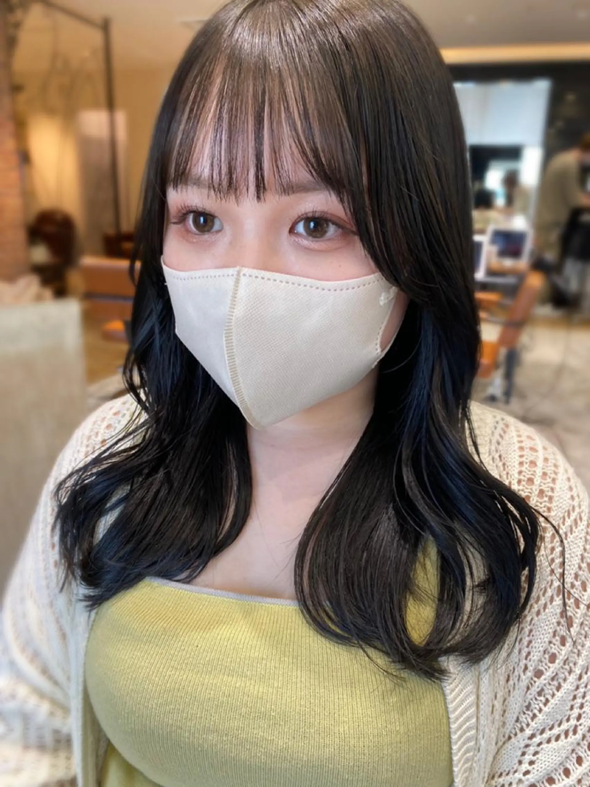 ミディアム カラー ベージュカラー ブラウンカラー ブラウンベージュ くびれヘア 顔周りカット カット ヘアカラー トリートメント 顔周り/くびれヘア 韓国ヘア💕風間るなのヘアスタイル