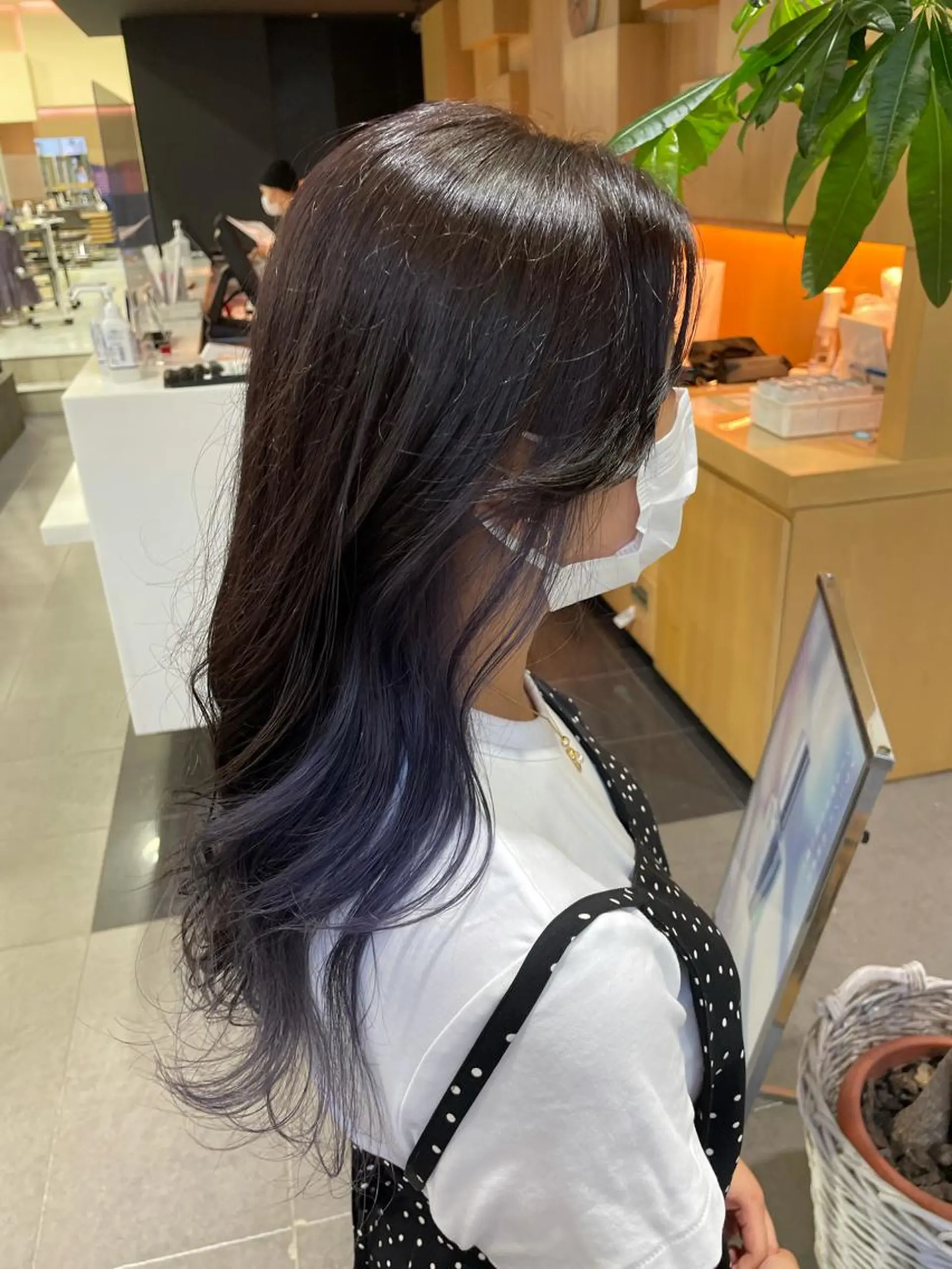 ミディアム 韓国ハイトーン🦋 hikariのヘアスタイル