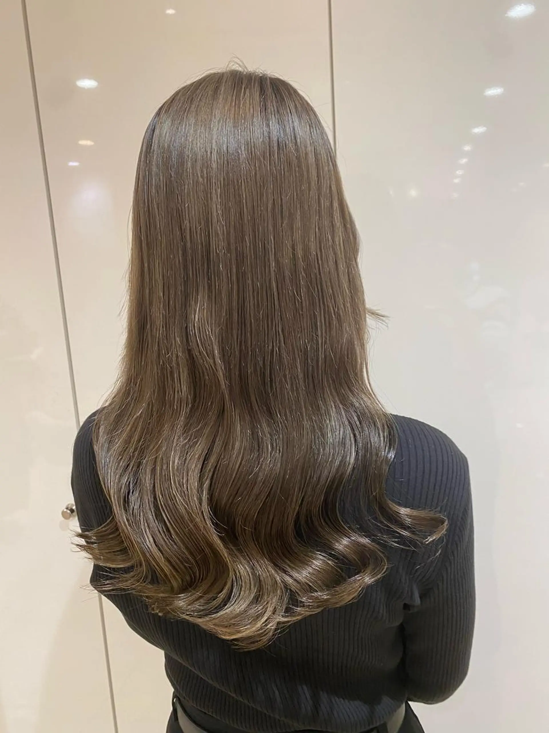 ロング カラー 🩵波巻き／ツイスパ HARU💎のヘアスタイル