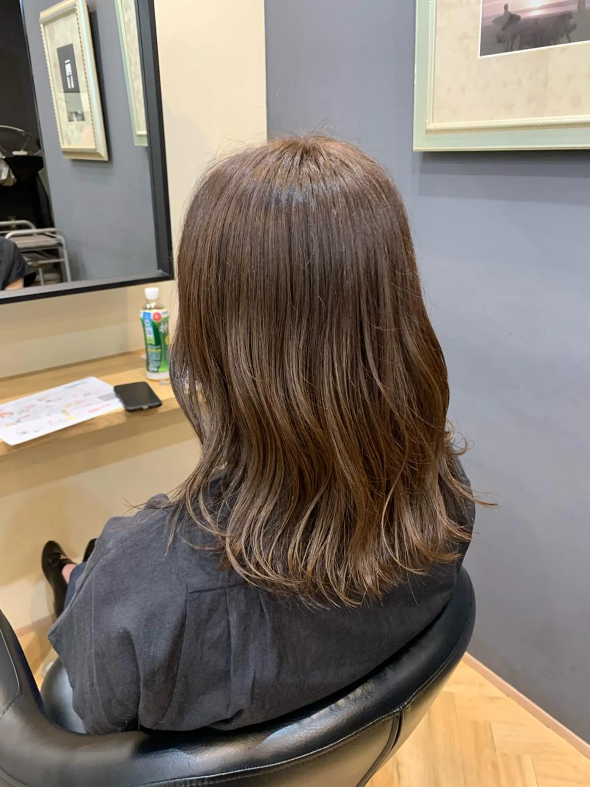 ミディアム カット 縮毛矯正 トリートメント 長野 歌穂のヘアスタイル