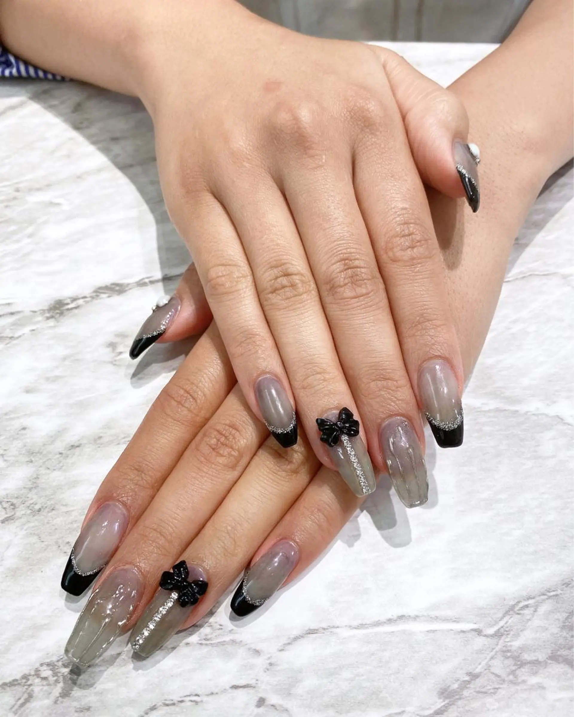 ネイル アートネイル リボン ハンドネイル フットネイル ハンドケア nail salon  AlgeTy所属・✴︎:.｡. MAKI.｡.:✴︎のネイルデザイン