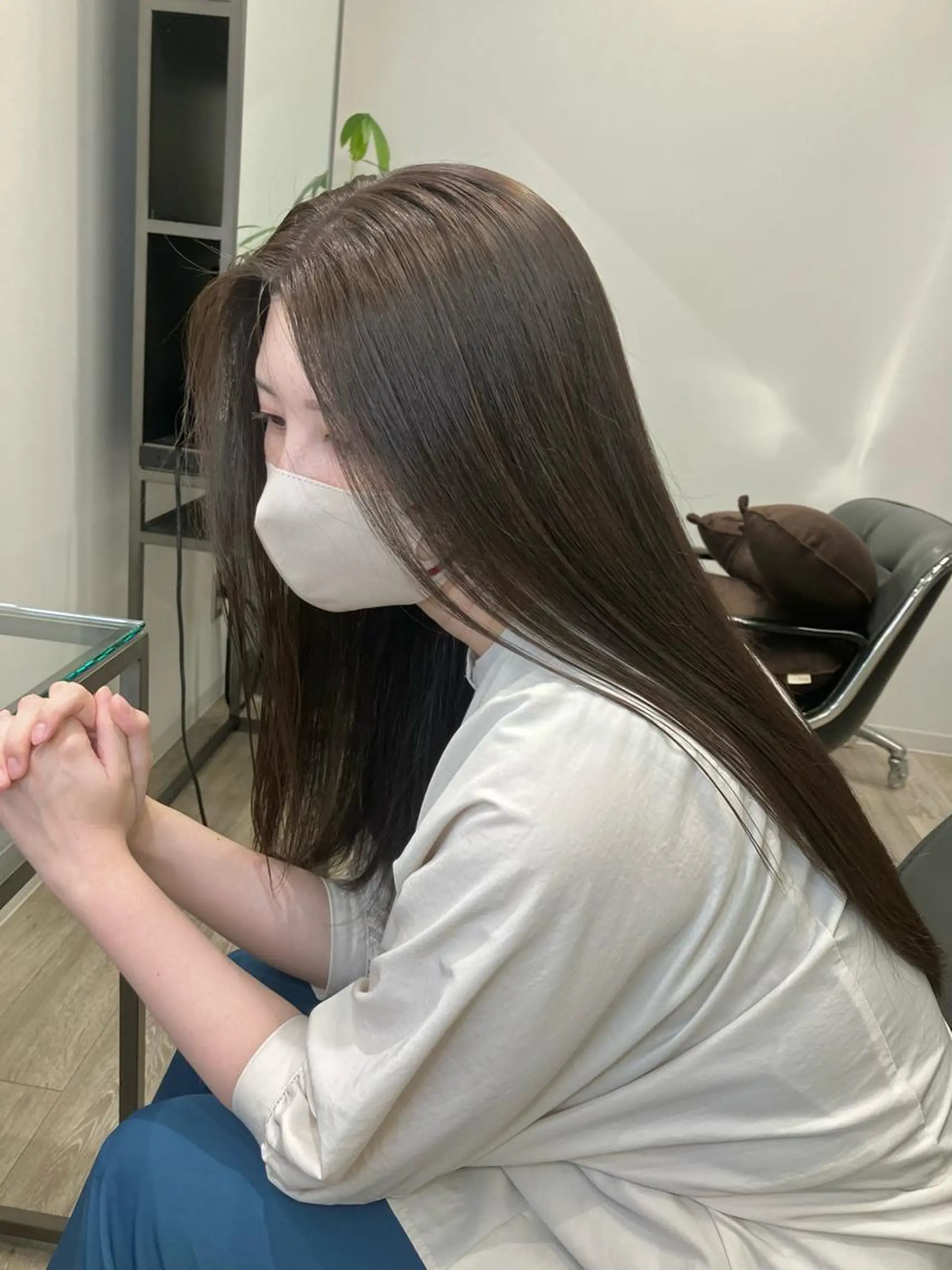 ロング カラー アッシュ アッシュグレー アッシュグレージュ グレージュ オレンジ 髪質改善/縮毛矯正 /美髪カラー/こてのヘアスタイル