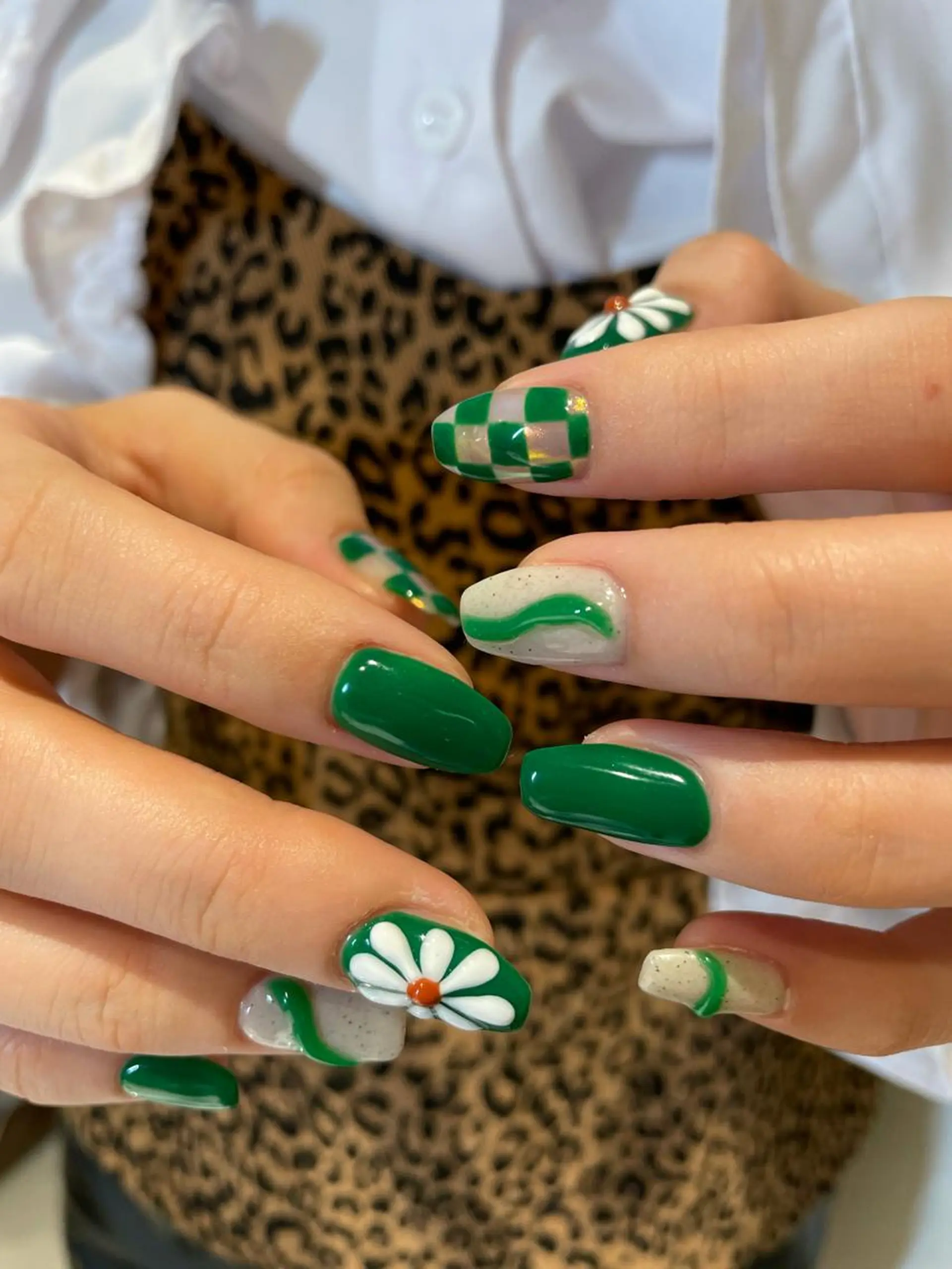 ネイル AOI✩⡱ y2kネイルのネイルデザイン