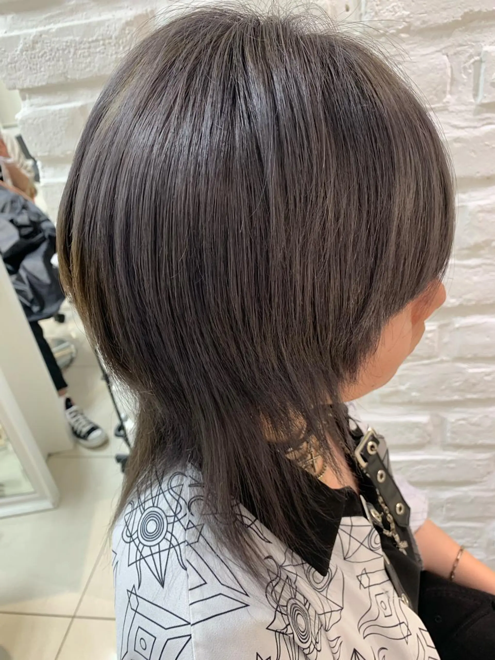 ショート カラー ヘアアレンジ アッシュ ブリーチ シルバー シルバーアッシュ カット ヘアカラー トリートメント 【センターパート/ マッシュ】ryokaのヘアスタイル