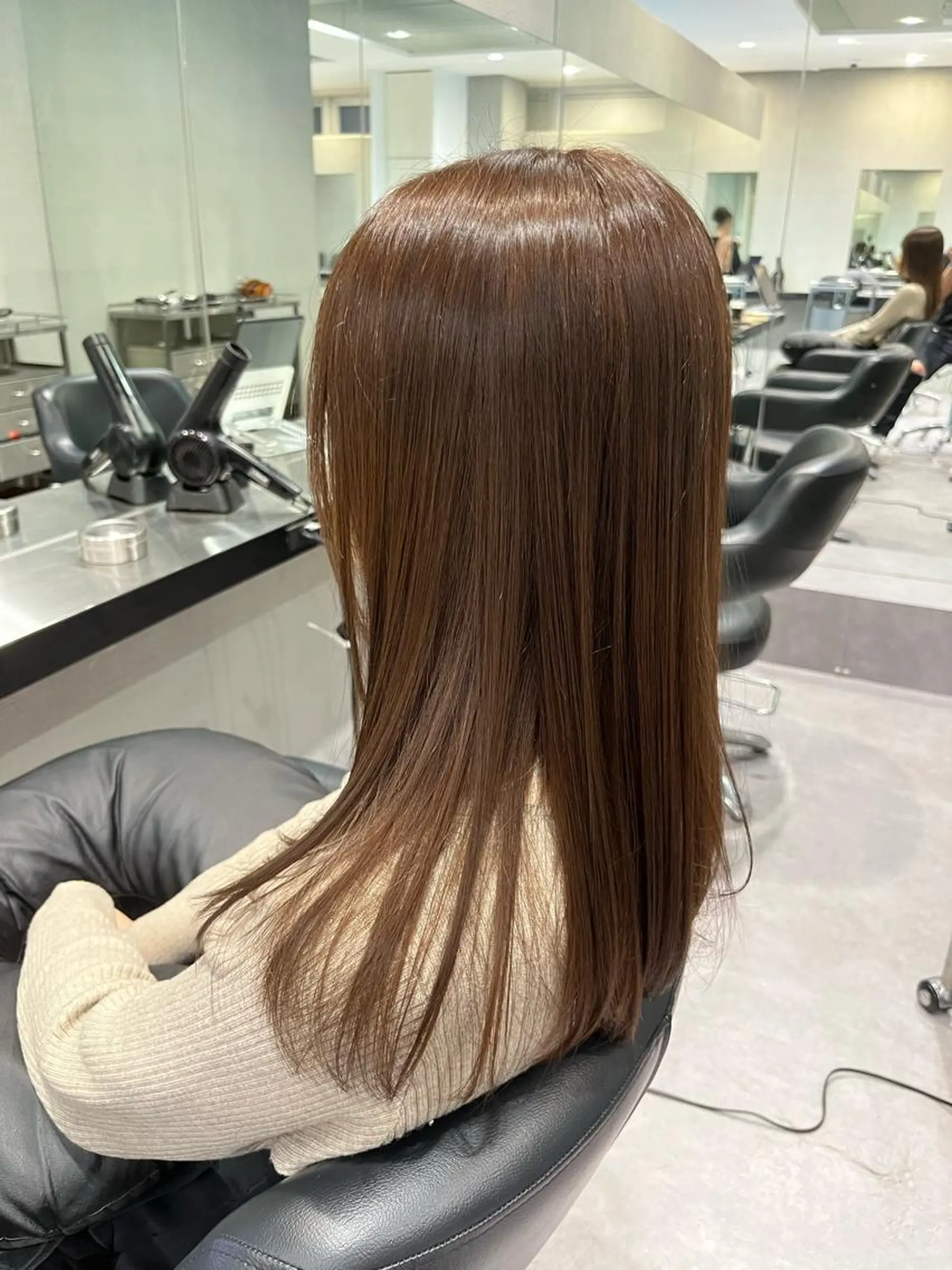 セミロング カラー パーマ 🌈艶髪/髪質改善 新宿itouのヘアスタイル