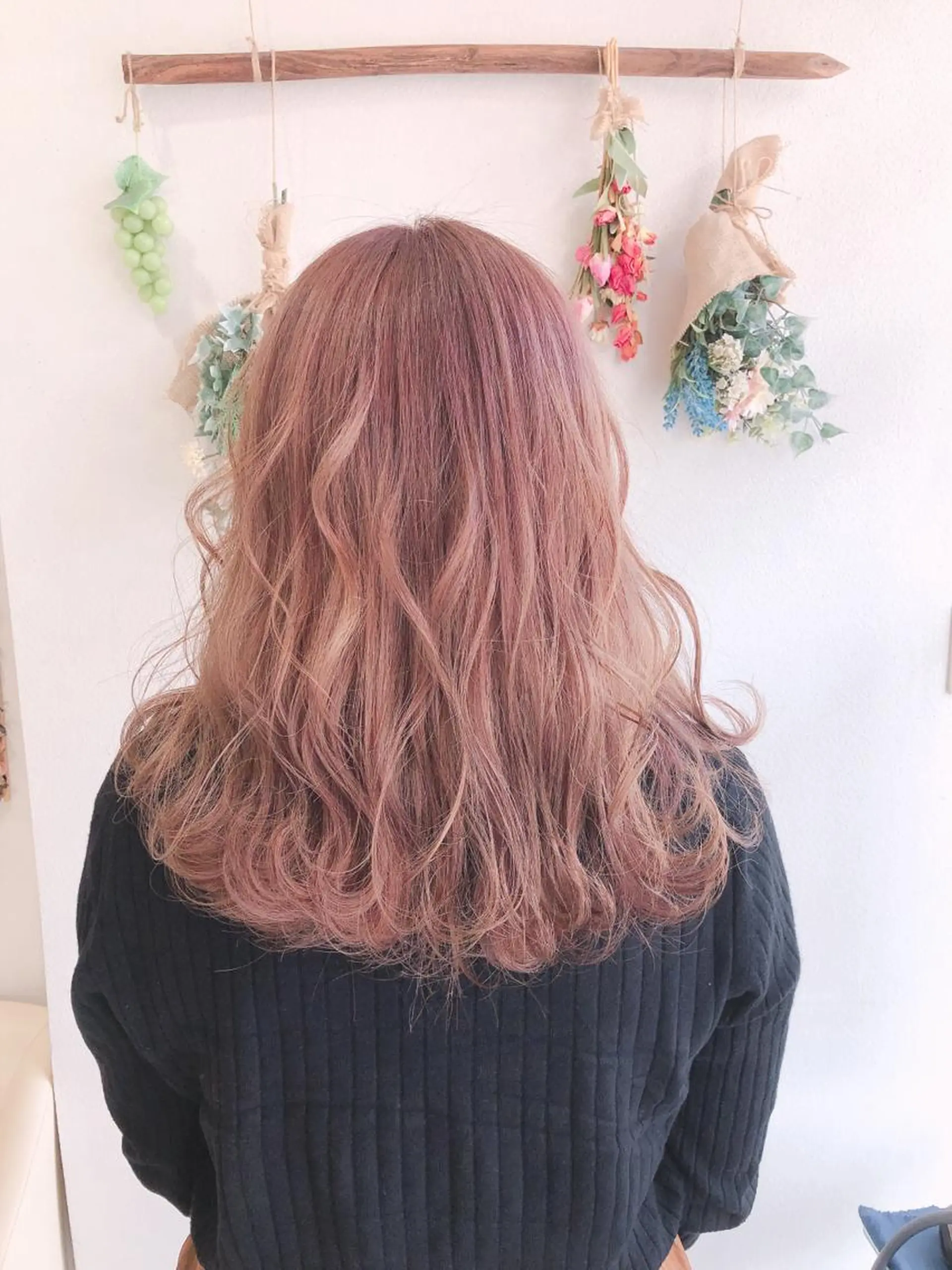 ロング 山口 明日花のヘアスタイル