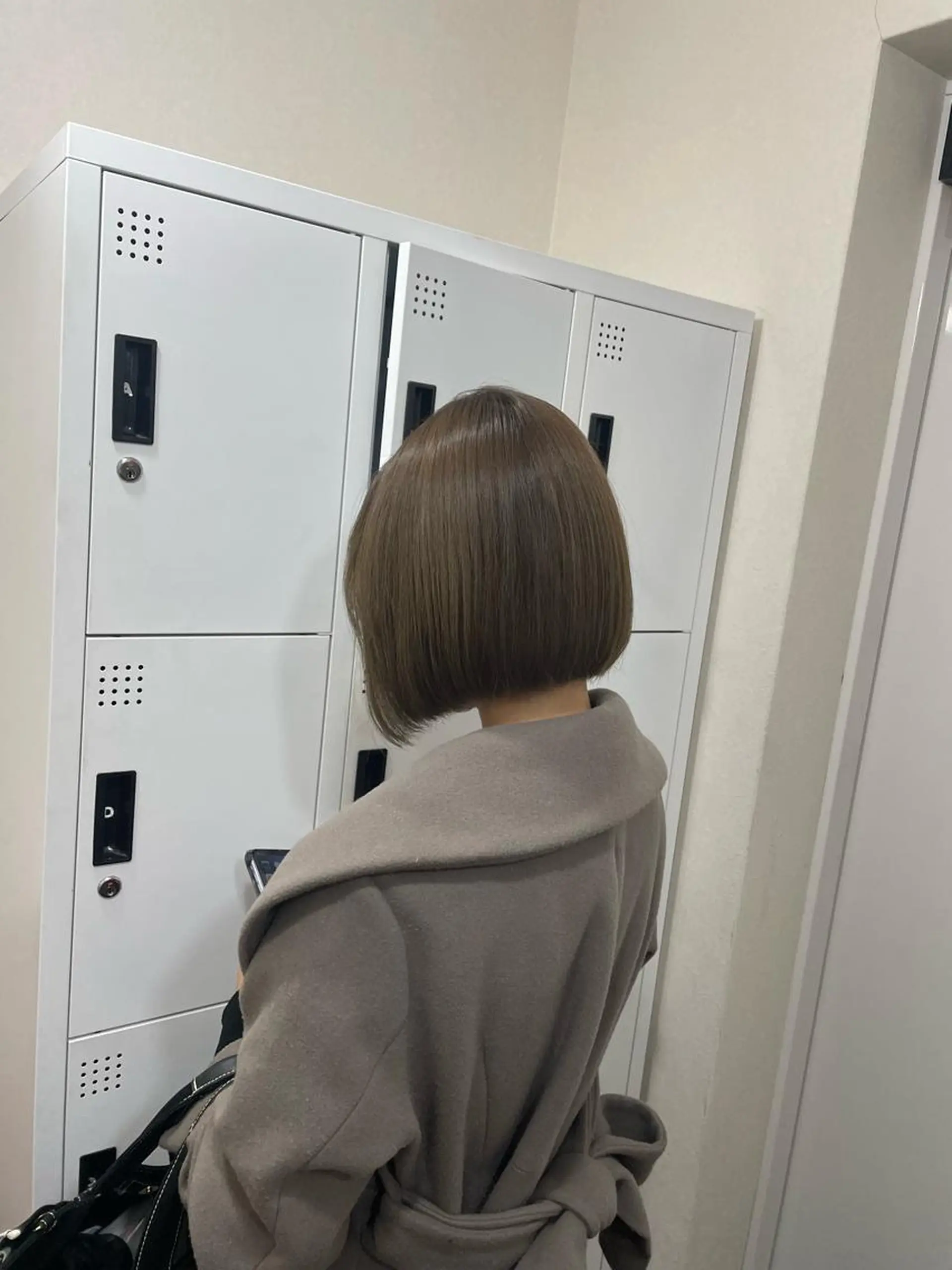 ミディアム カット ヘアカラー 梅田/茶屋町/ハイト ーン/kizunaのヘアスタイル