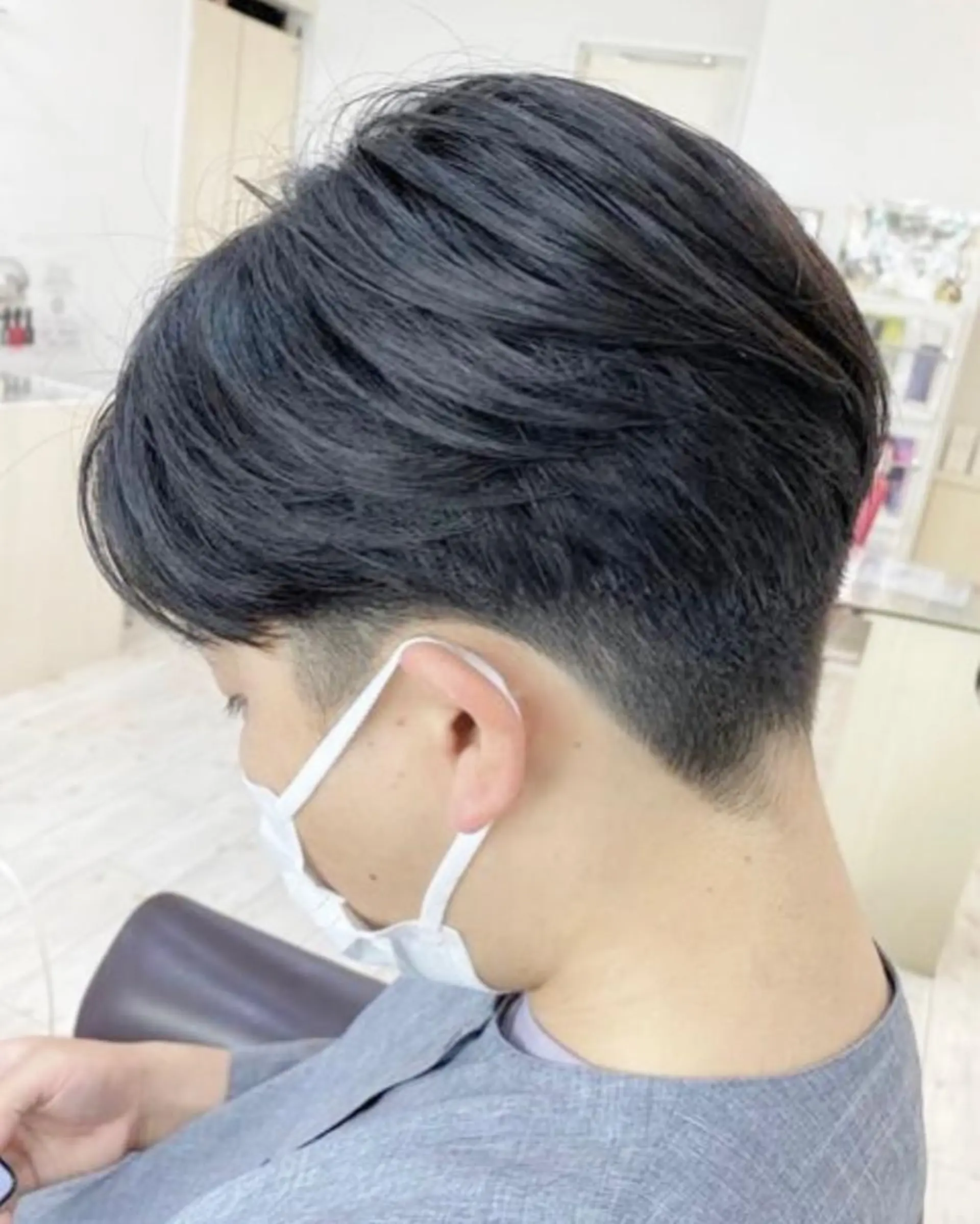 ショート カラー ショートボブ グラデーションカラー ボブ くびれヘア くせ毛 favorite b Charmeのヘアスタイル