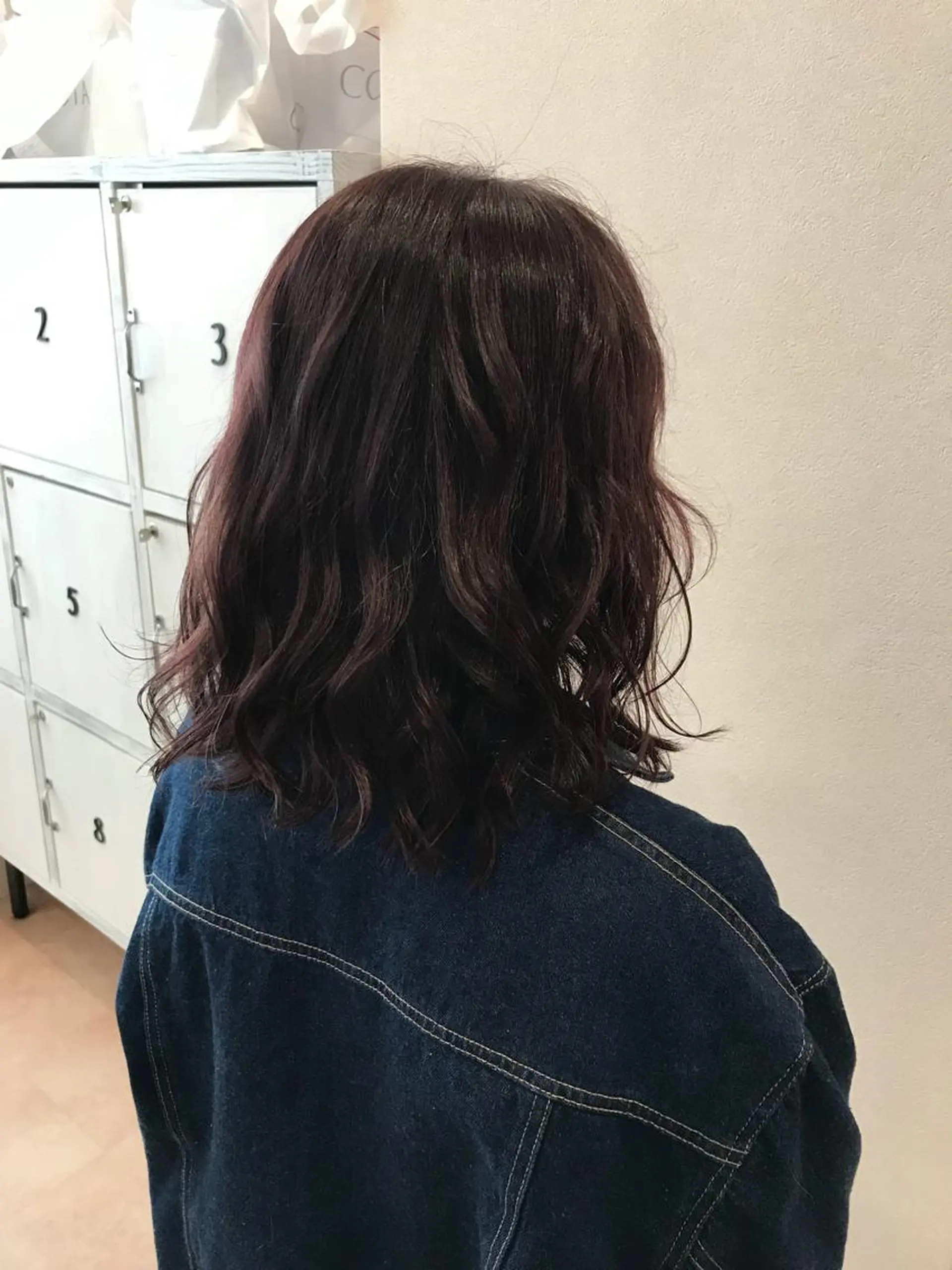 ミディアム カラー イルミナカラー GRANLUSSO 岡山駅前 ビックカメラ5階所属・岡本 智次のヘアスタイル