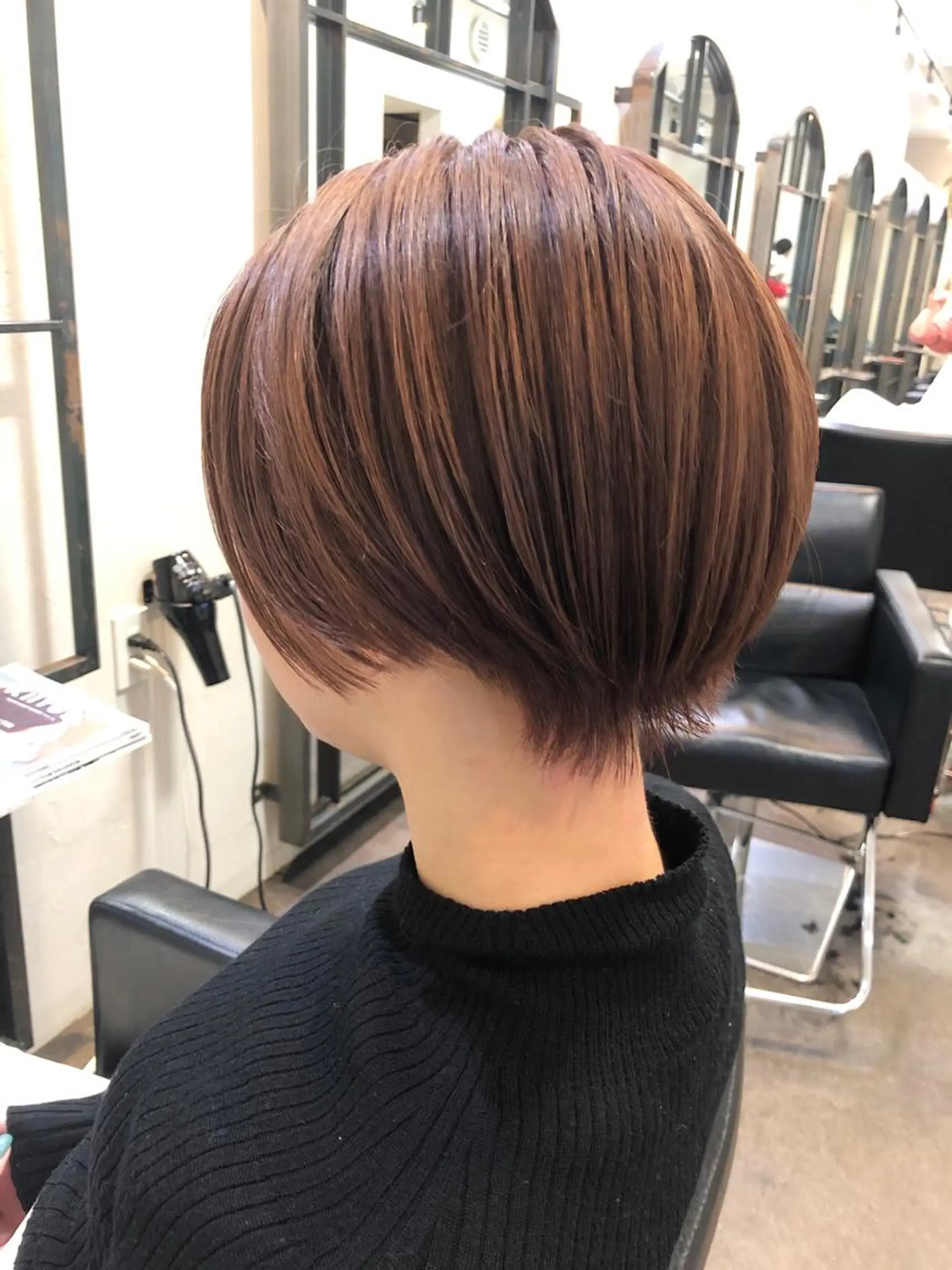 ショート カラー ベージュカラー ダブルカラー ピンクカラー ピンクベージュ ヘアカラー 千葉 郁也のヘアスタイル
