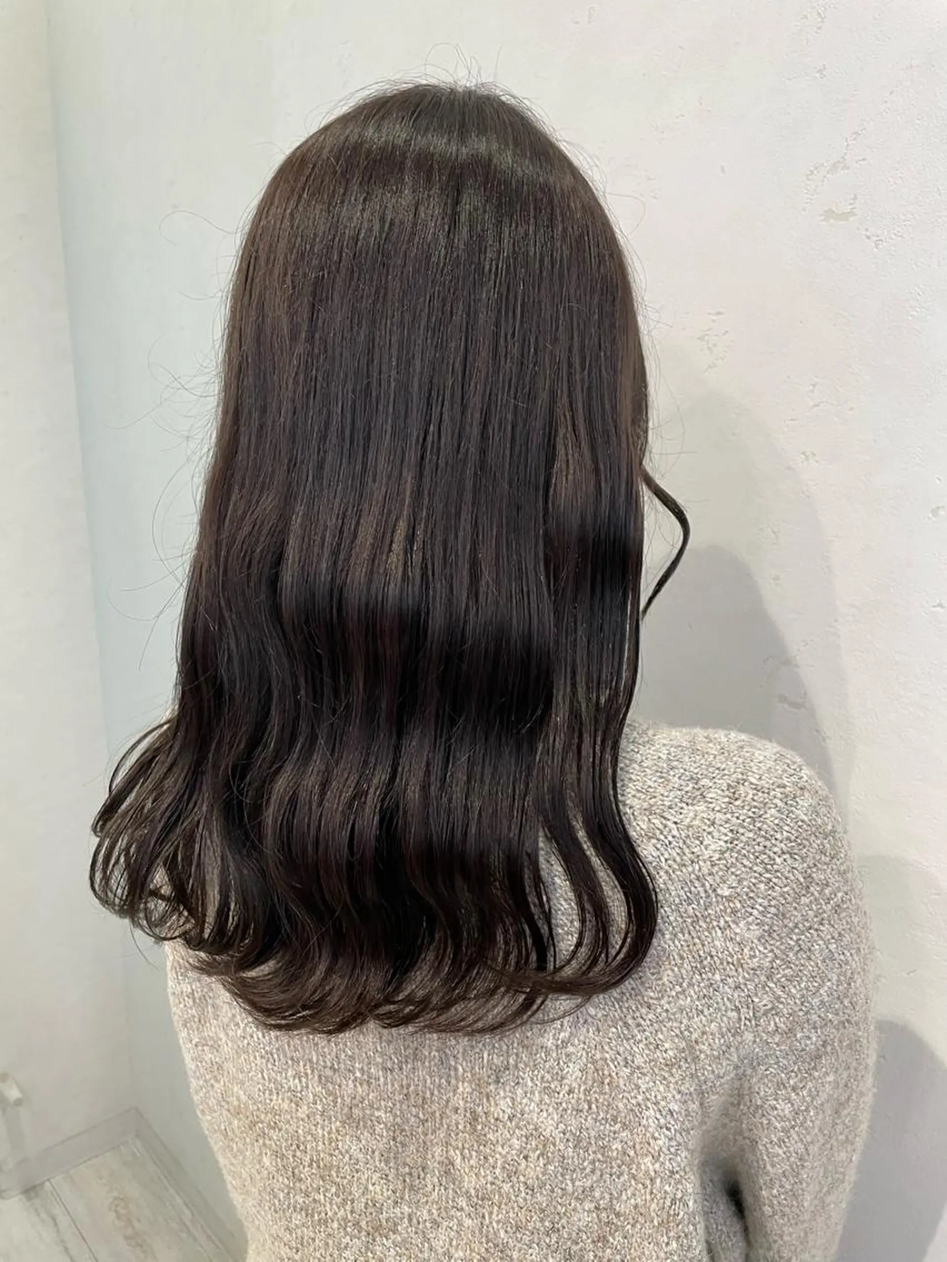 ロング カラー ブラウンカラー ダークブラウン 青田 明日海のヘアスタイル