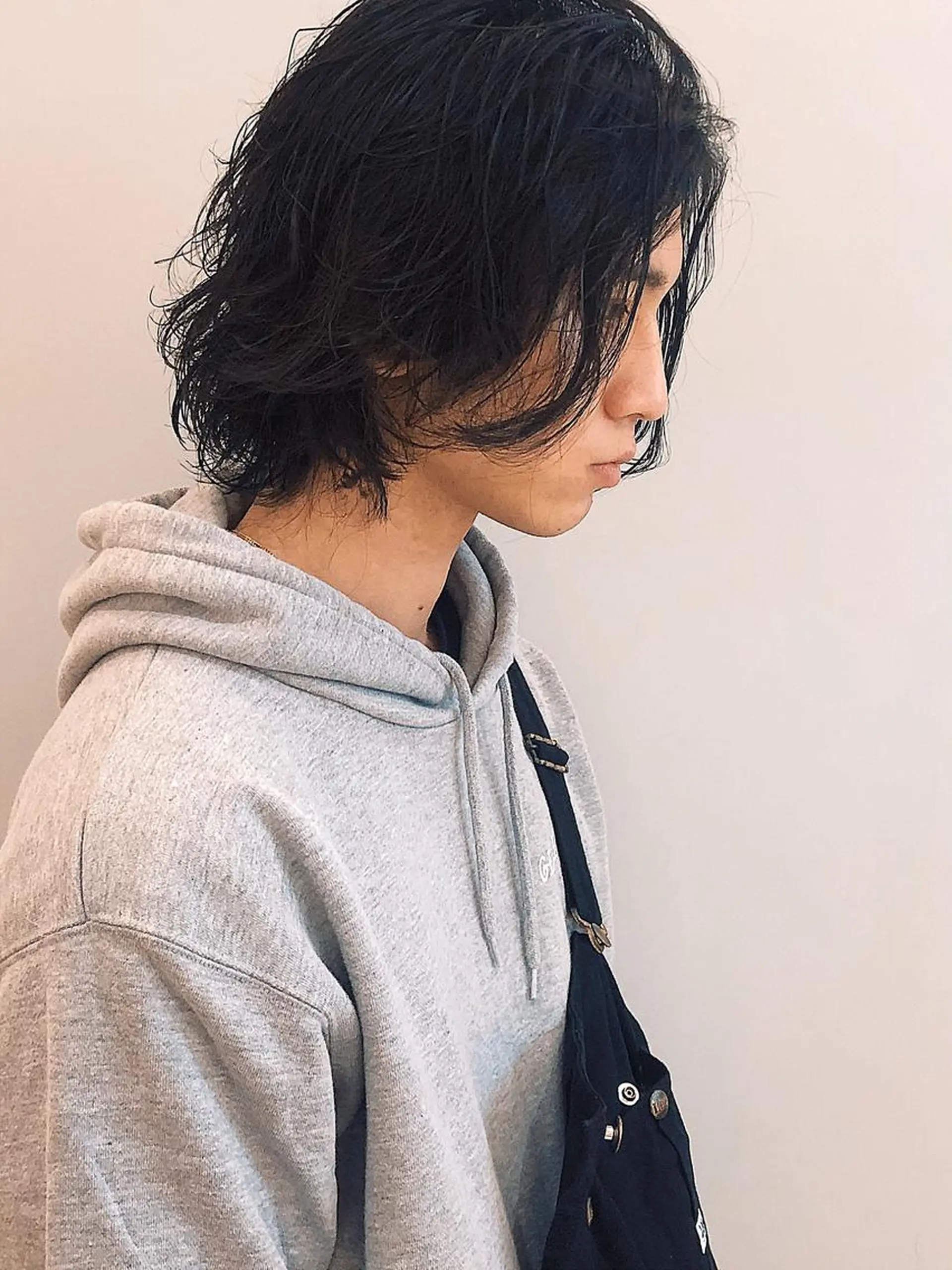 ミディアム メンズ ケアブリーチ/ エクステ/レイヤーのヘアスタイル