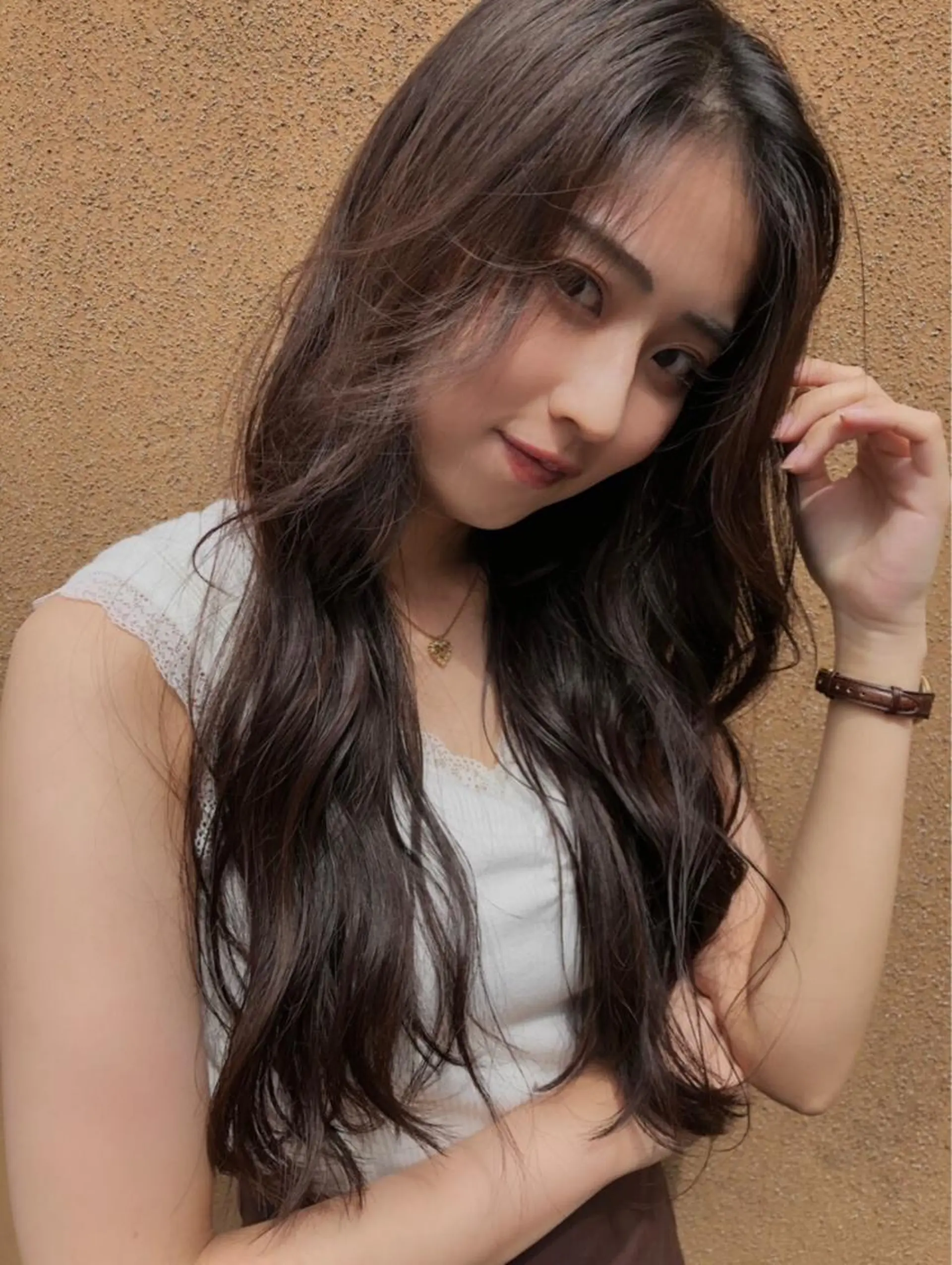 ロング カラー ヘアアレンジ アディクシーカラー アッシュ ベージュカラー 黒髪 ブリーチ JURI🤎 ワンカールレイヤーのヘアスタイル