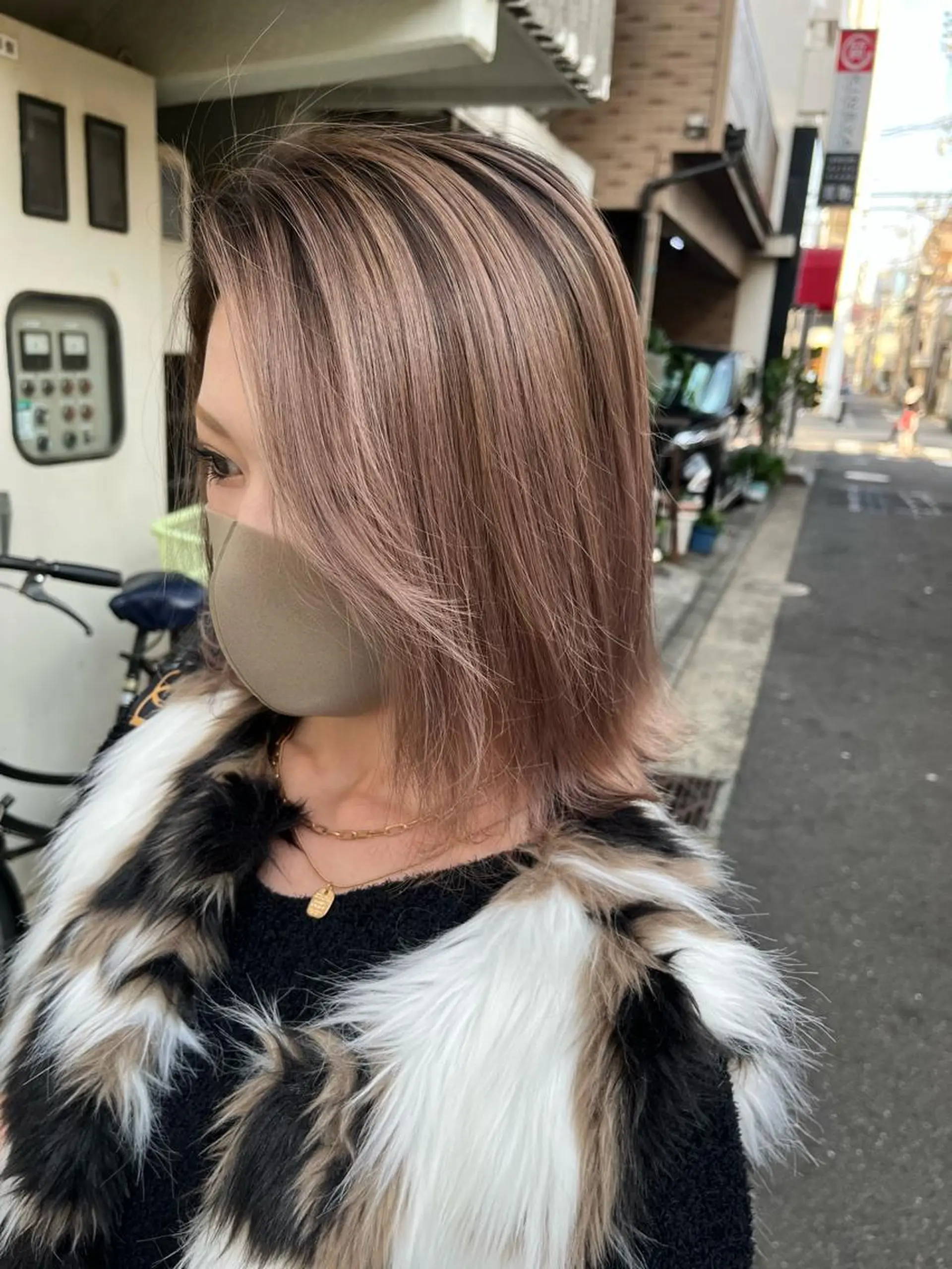 ミディアム カット ヘアカラー トリートメント hair  design Norm所属・ハイライトバレイヤー ジュ🎨川村聖吾🎨のヘアスタイル