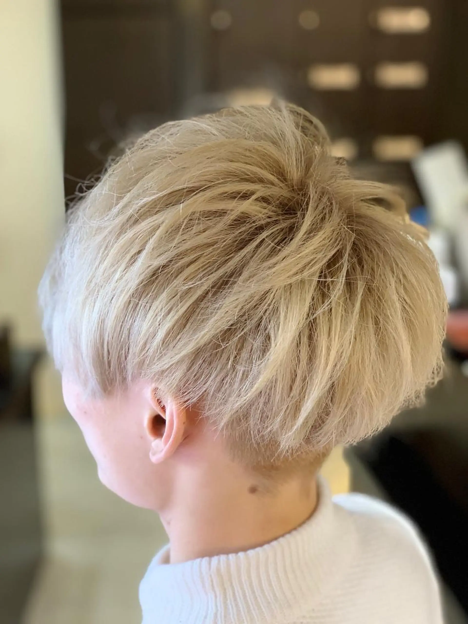 ショート カラー メンズ ベージュカラー ホワイトベージュ ヘアカラー トリートメント LAFF難波店所属・✂️大門 巧✂️ LAFF難波店のヘアスタイル