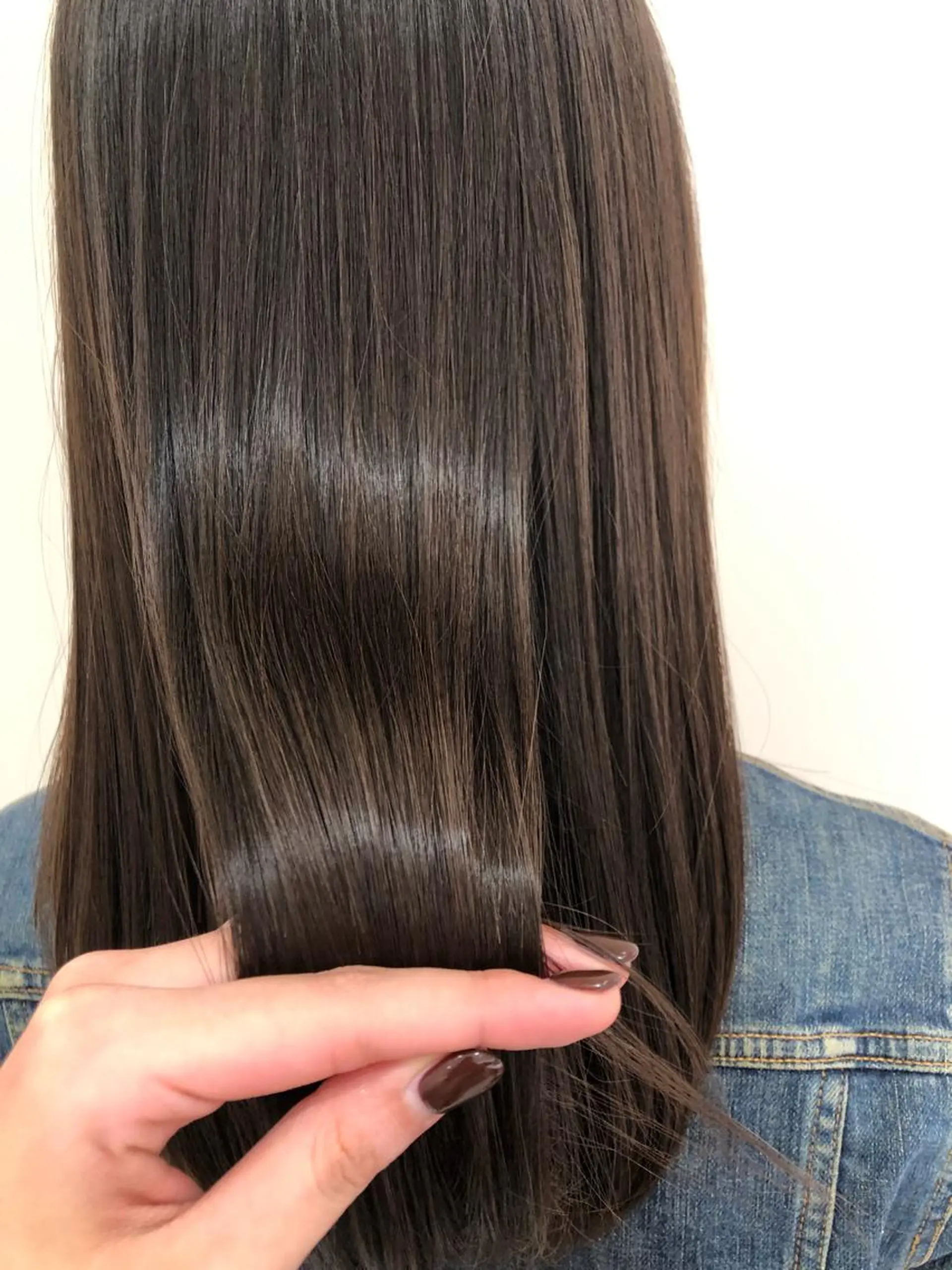 ロング トリートメント 細めハイライト🩶 ボブ/レイヤーカットのヘアスタイル