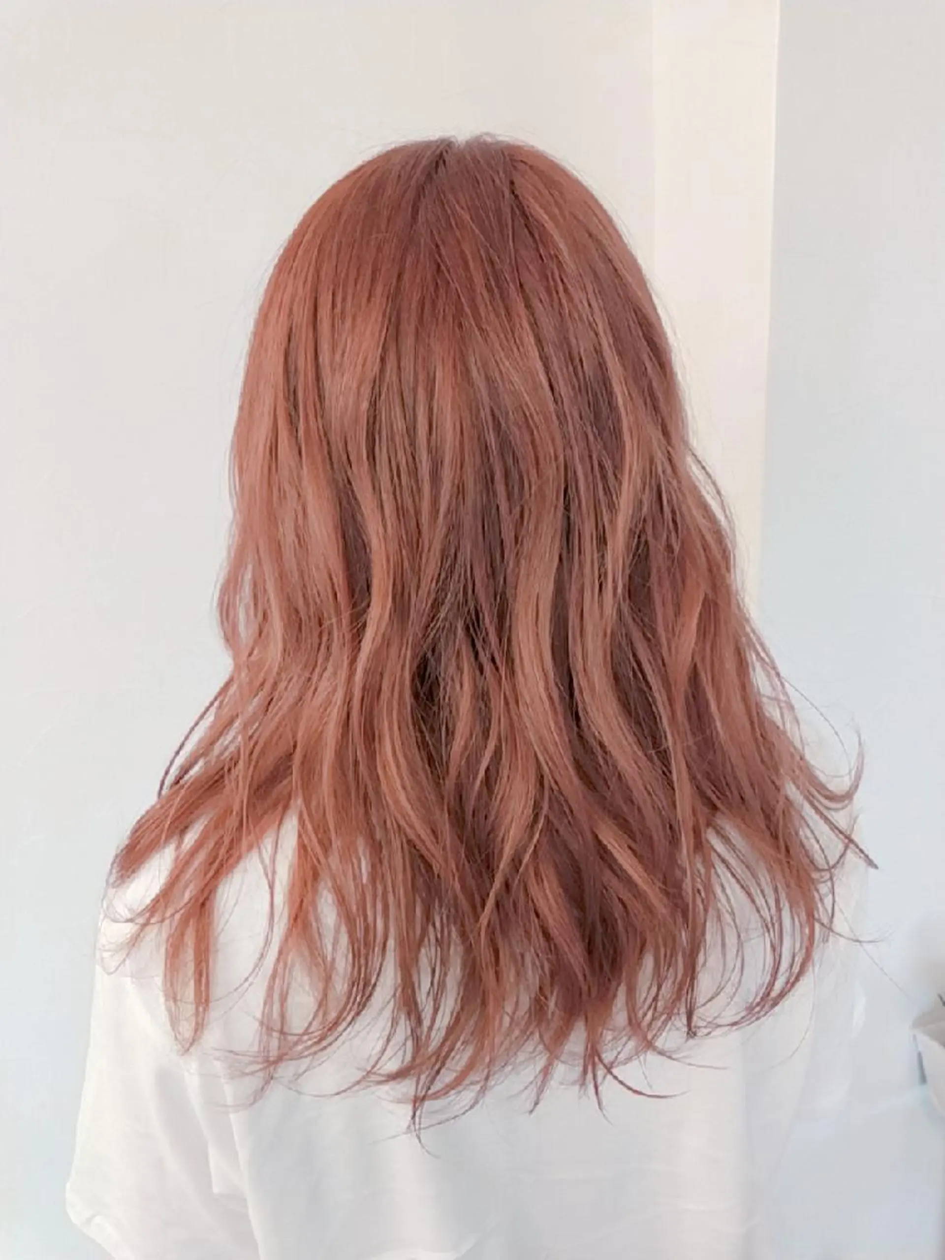 セミロング カラー バレイヤージュ ブリーチ ケアブリーチ ダブルカラー グラデーションカラー ヘアカラー トリートメント デザインカラー髪質 改善Lilithのその他イメージ