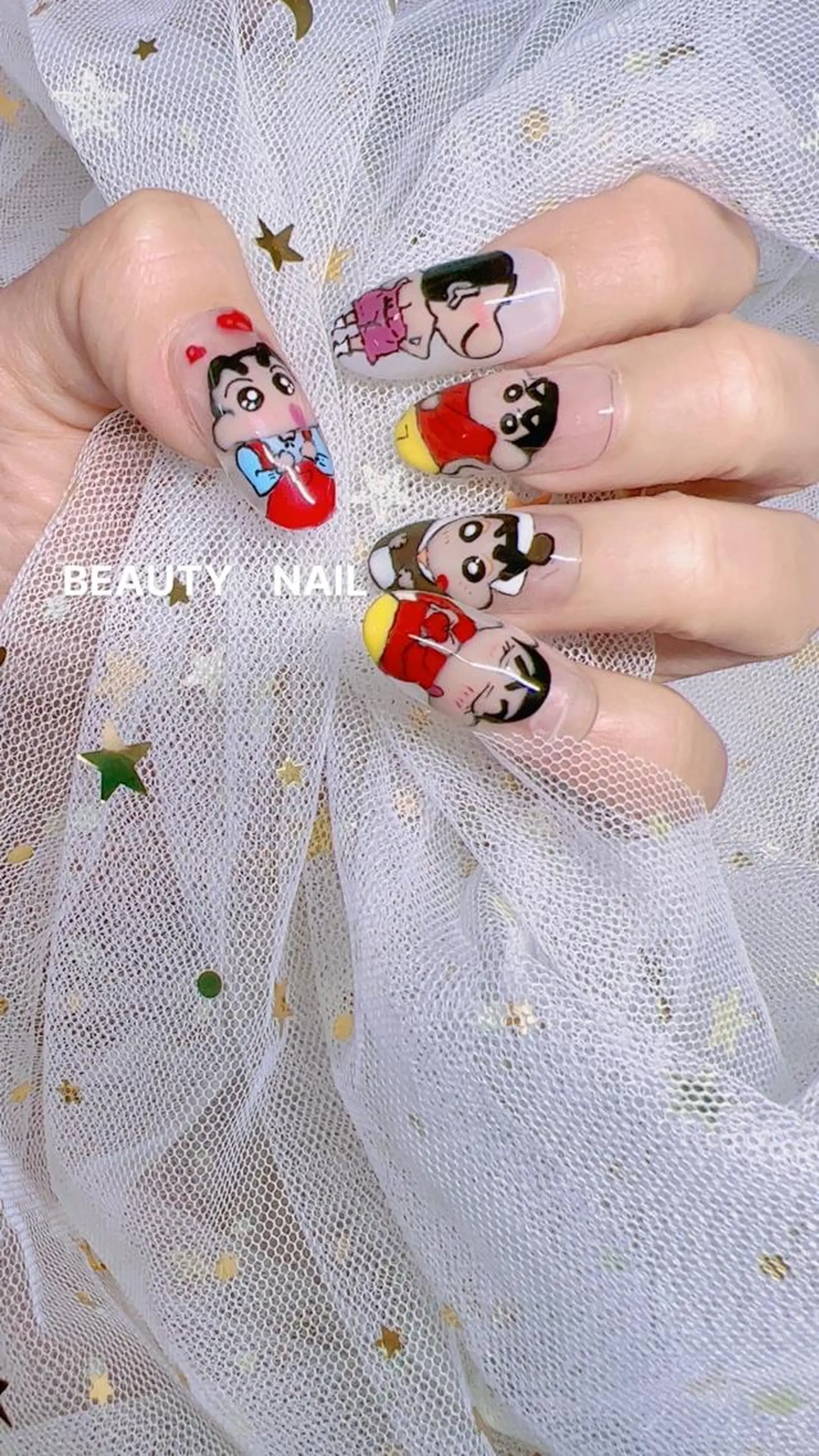 ネイル Moonstone Salon所属・Moonstone Salonのネイルデザイン