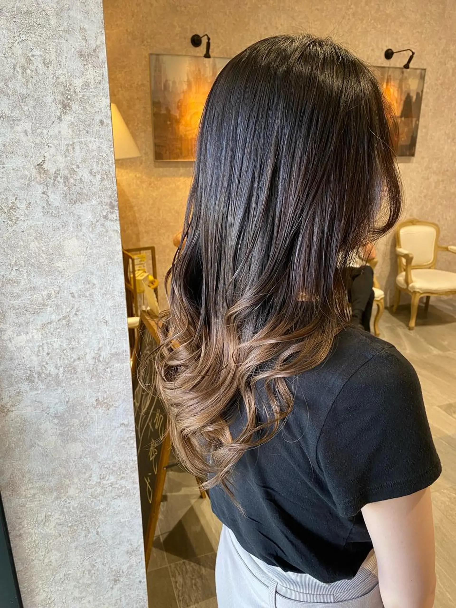 セミロング カラー バレイヤージュ レイヤーカット ヘアカラー トリートメント 【earth】オガタ 🫧髪質改善縮毛🫧のヘアスタイル