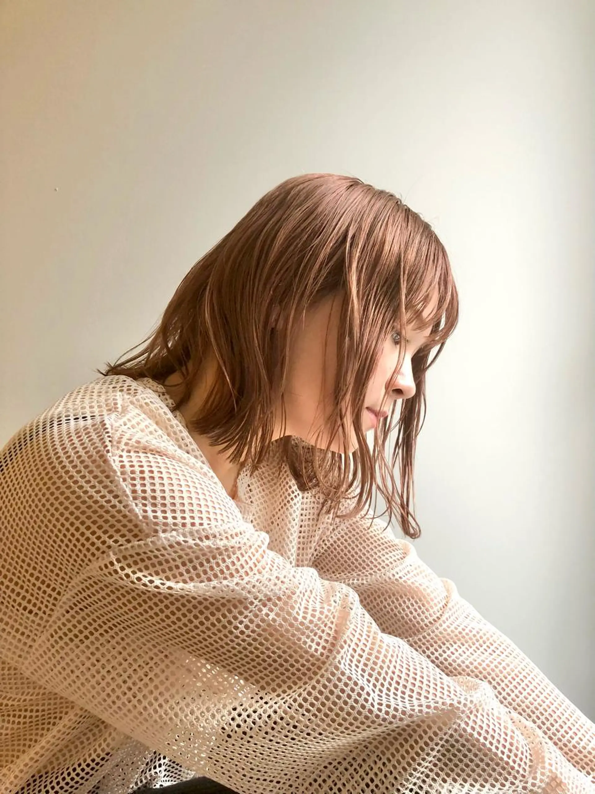 ショート カラー ⭐ハイトーンブリーチ ミルクティーピンクのヘアスタイル