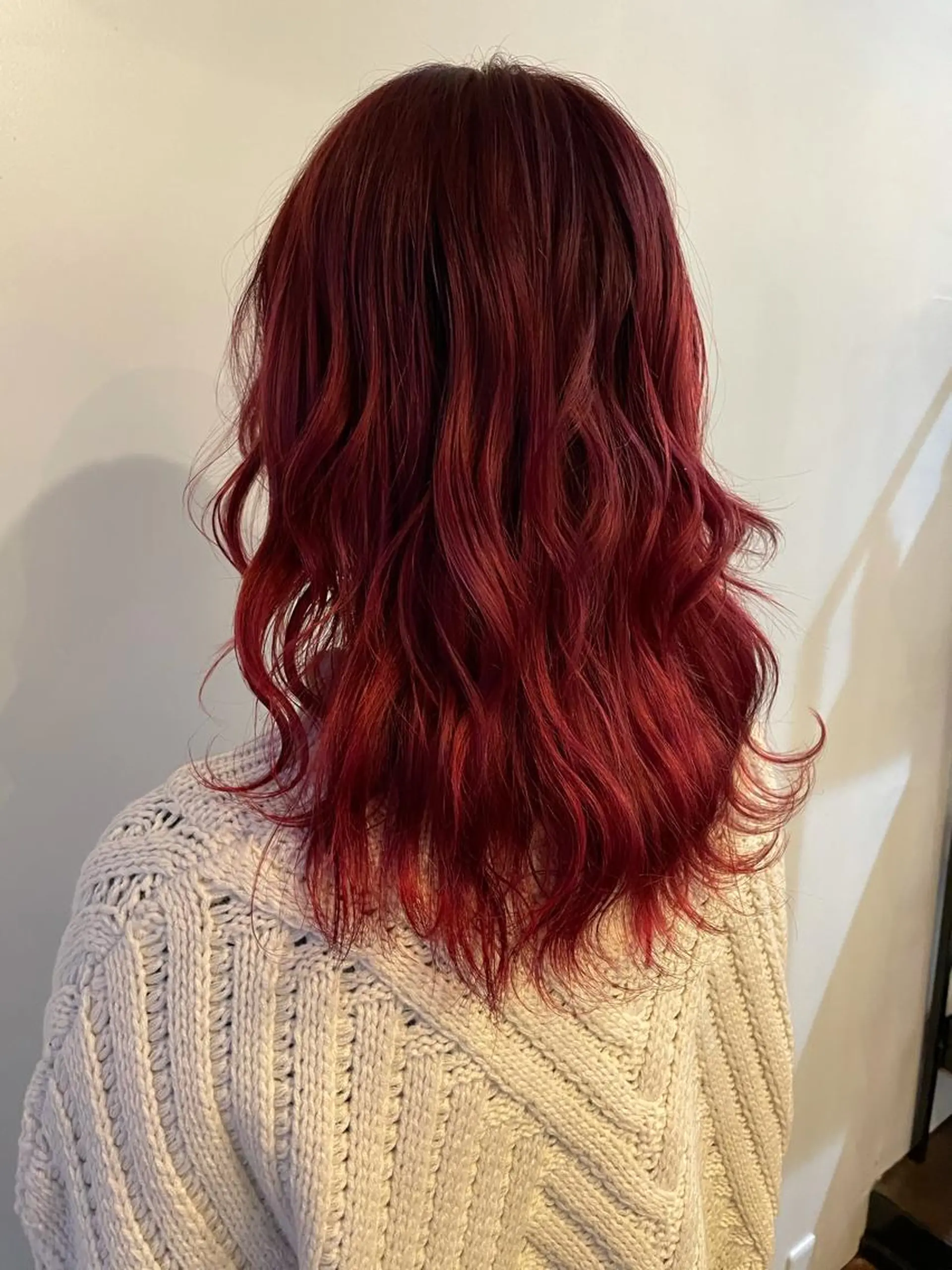 セミロング カラー 安藤 佑衣のヘアスタイル