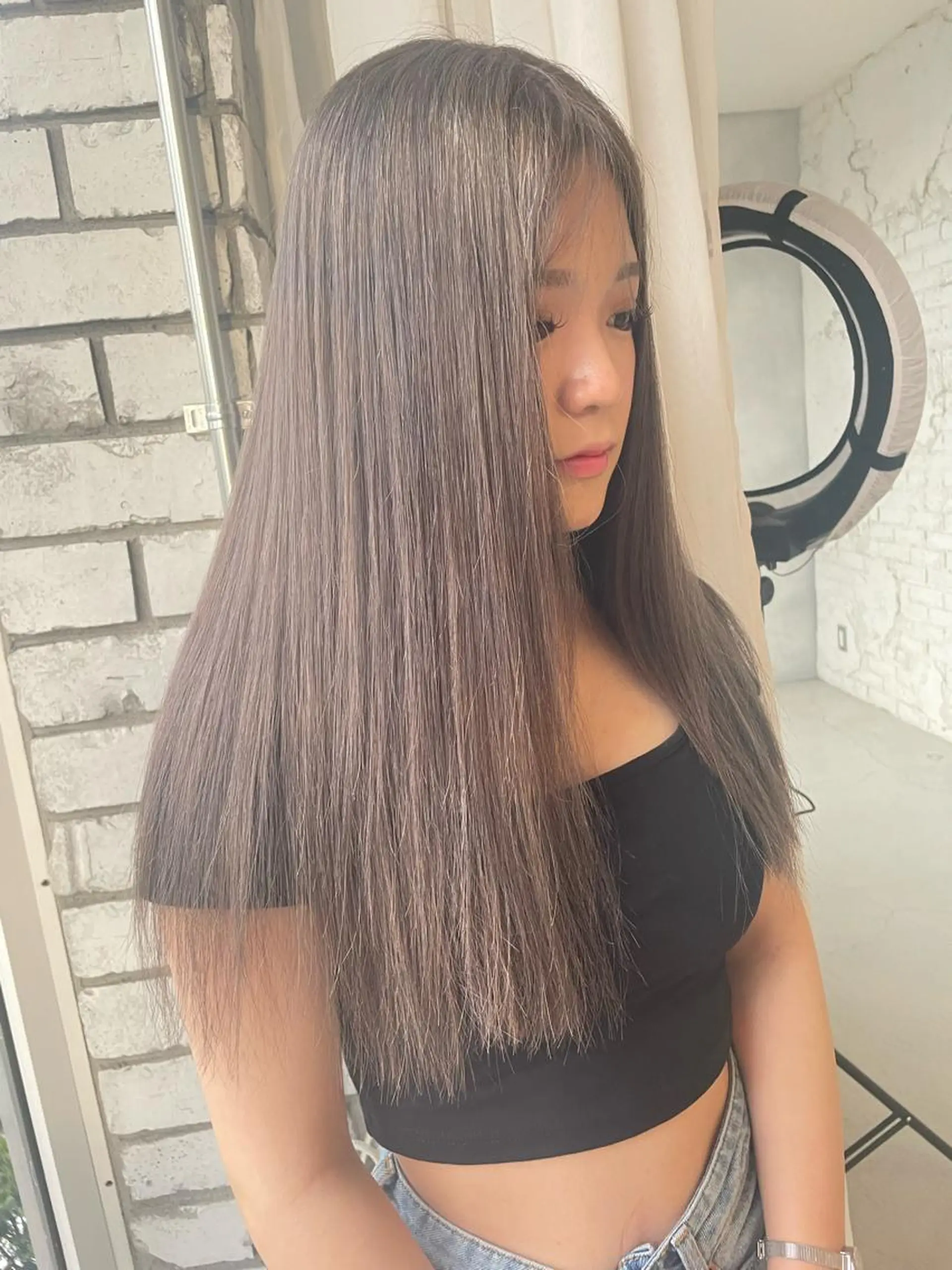 ロング カラー LUNTY NAMBA所属・艶ハイトーン👑♡ NATSUKIのヘアスタイル