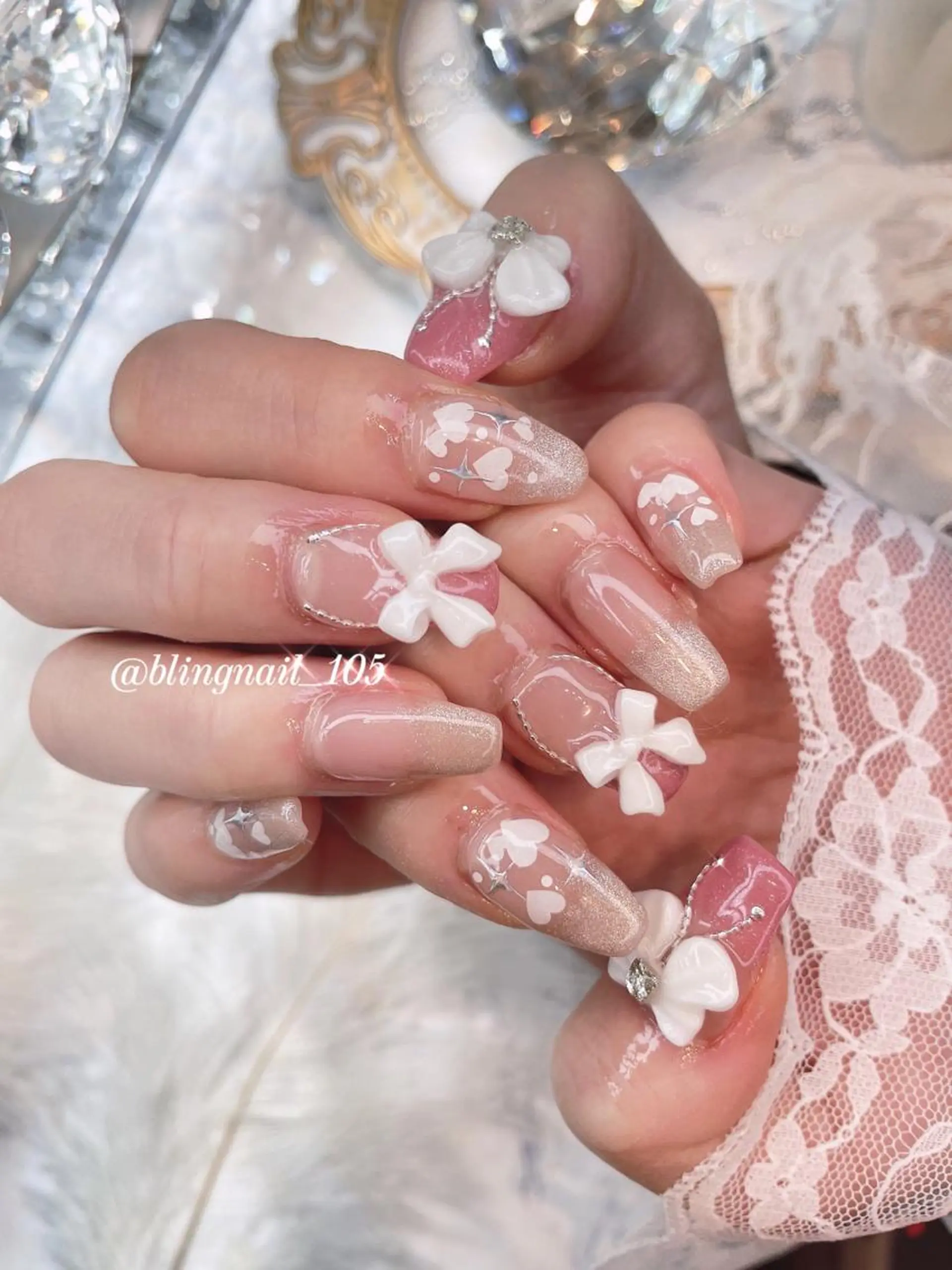 ネイル 23時まで❤︎韓国、 ワンホンネイルのネイルデザイン