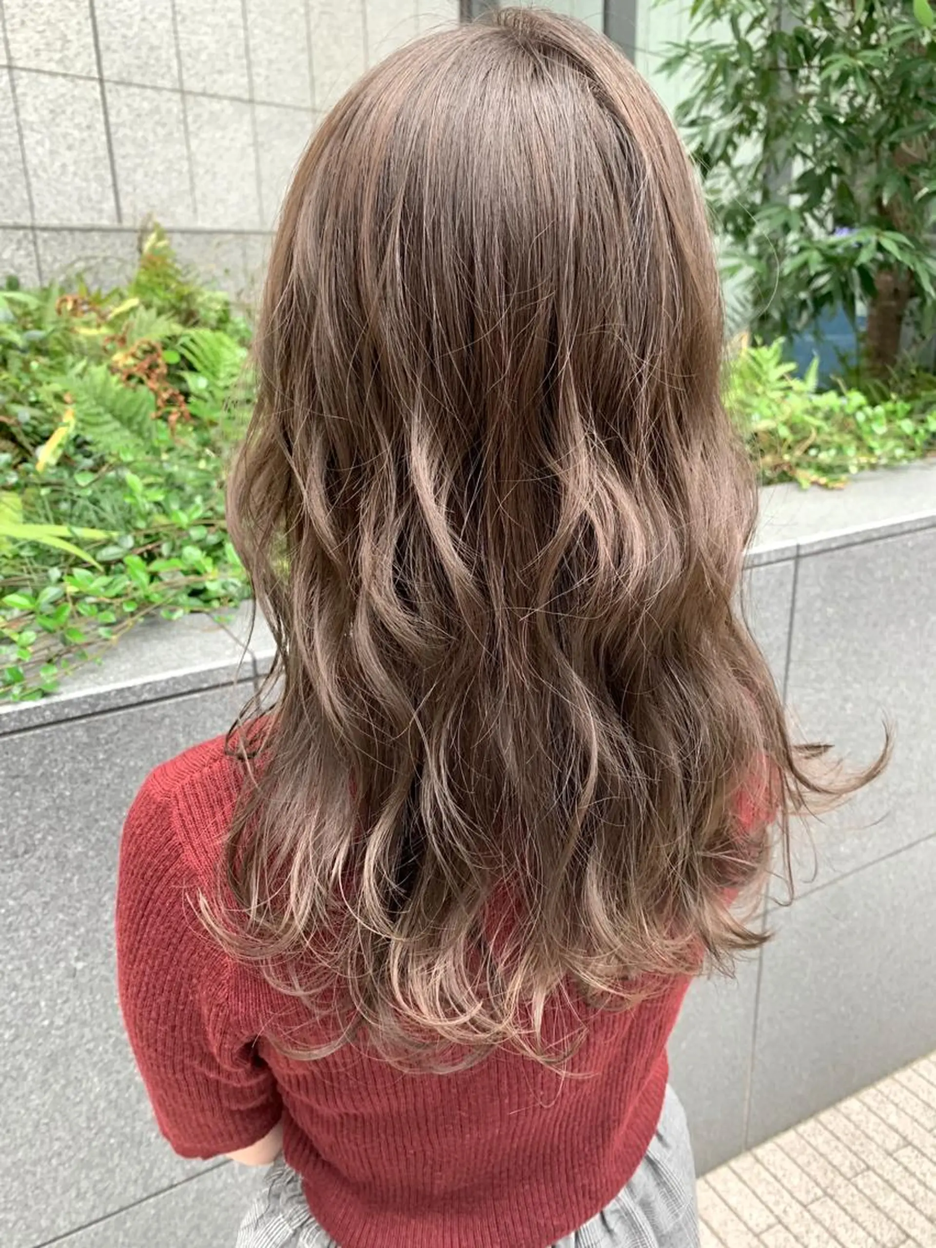 ロング カラー 🔵赤み消し透明感 梅田・増田のヘアスタイル