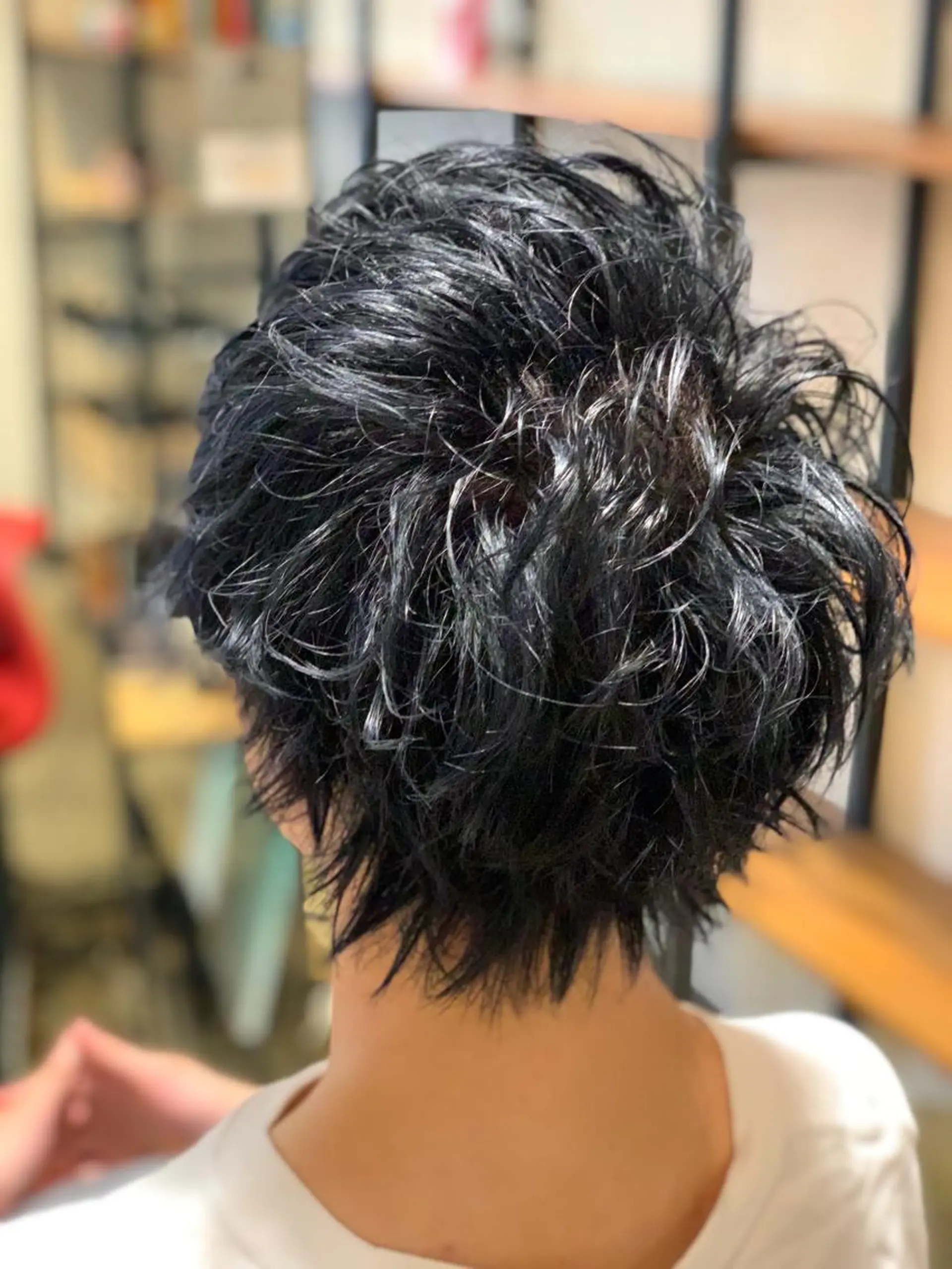 ショート メンズ マッシュ メンズウルフカット ウルフカット カット ヘアカラー ハイライト✨髪質改善 TAKAさんです😊のヘアスタイル
