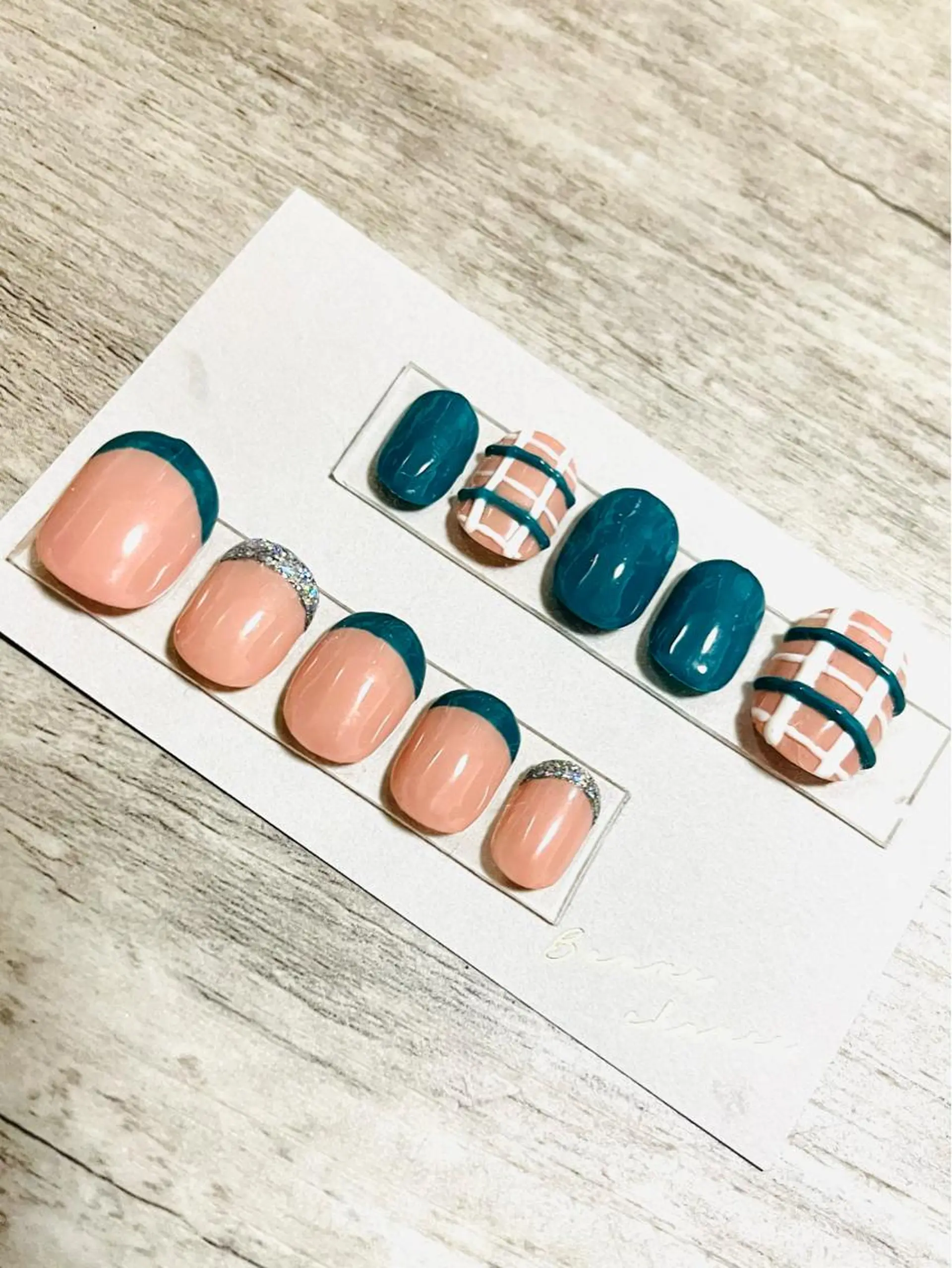 ネイル ハンドネイル 安藤 Charlotteのネイルデザイン