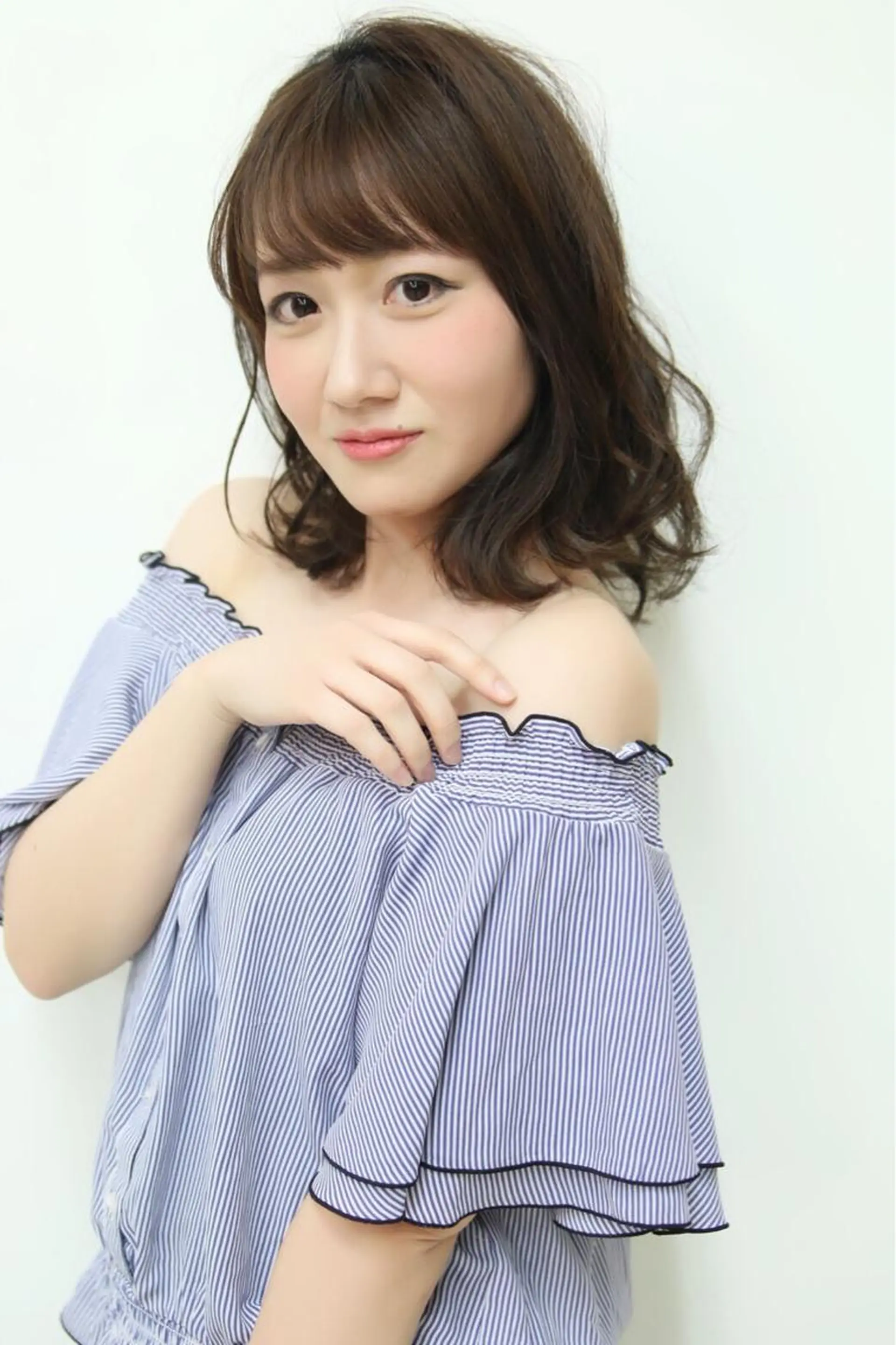 ミディアム 駅チカ【ali'i】 アリイ花崎友美☘のヘアスタイル