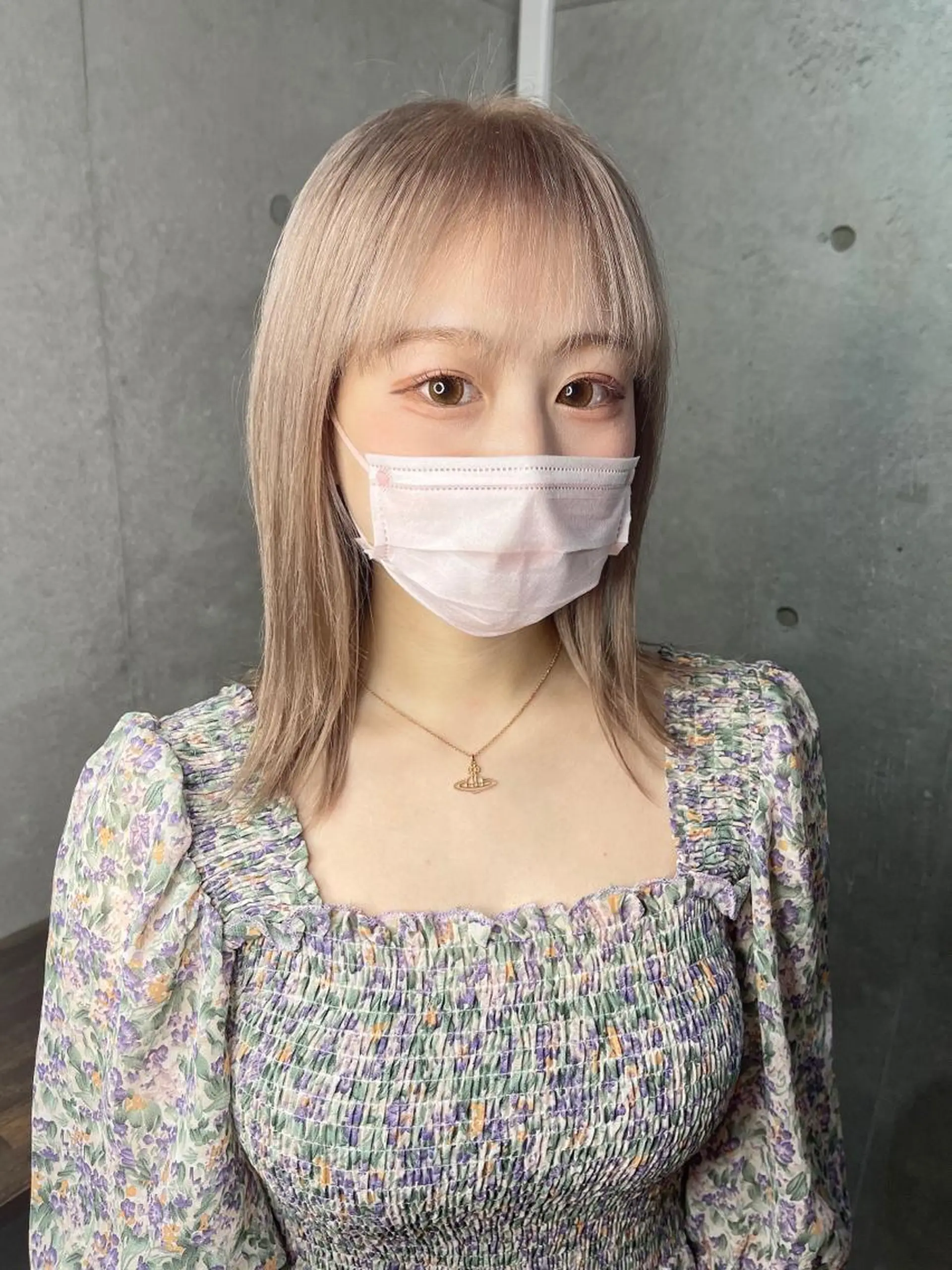 カラー ハイトーンカラー カット ヘアカラー 名古屋のピンク好き かずくん🦩のヘアスタイル