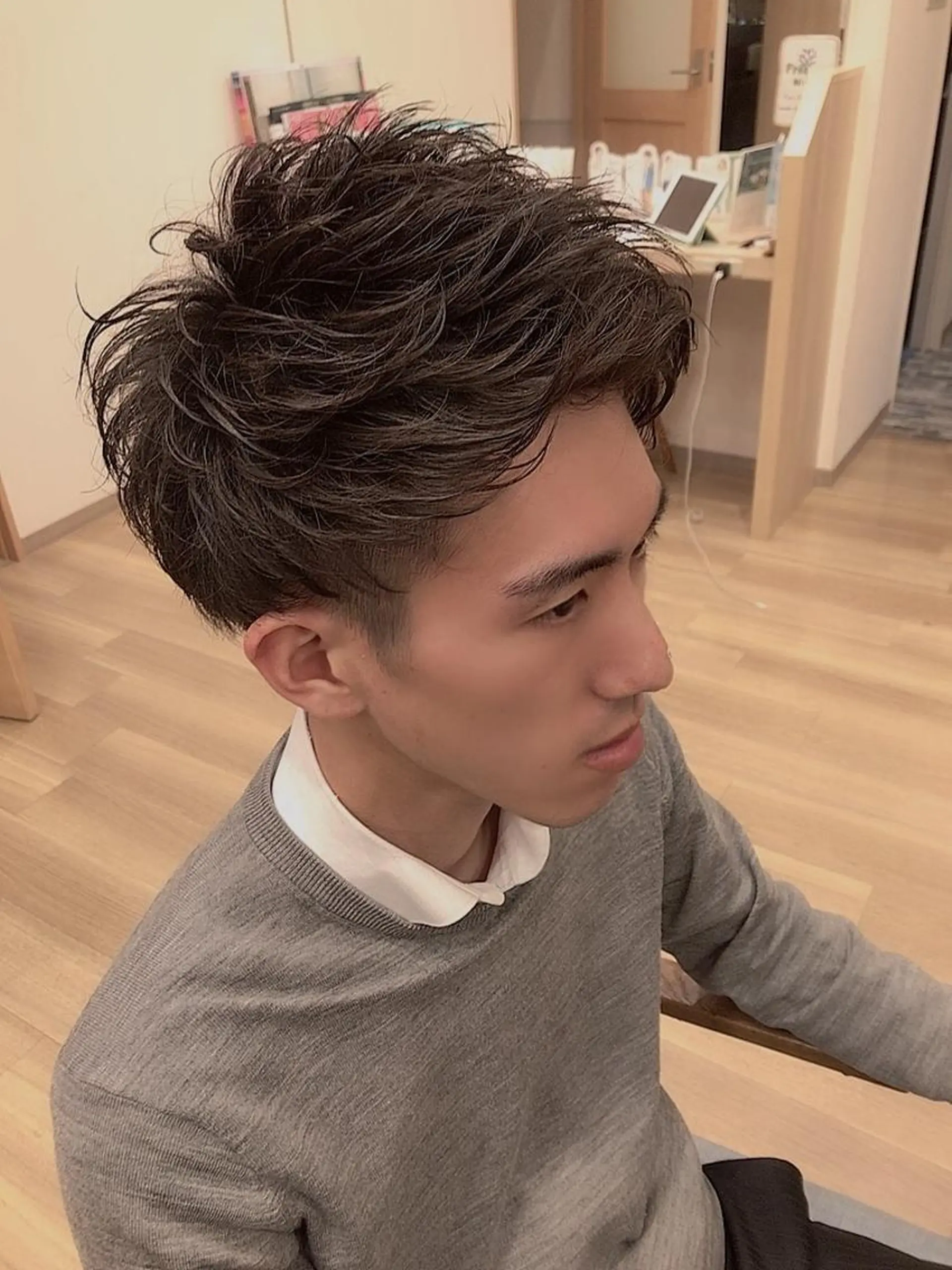 ショート ファミールヘア所属・メンズパーマ波巻き 🌳大森悠登🌳のヘアスタイル