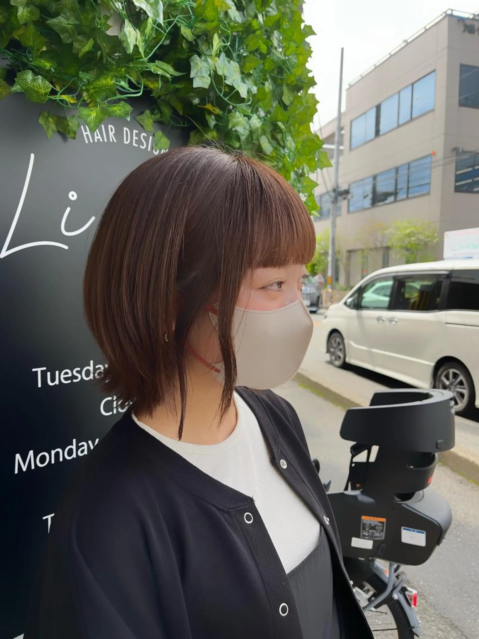 ショート カラー 坂田 優子のヘアスタイル